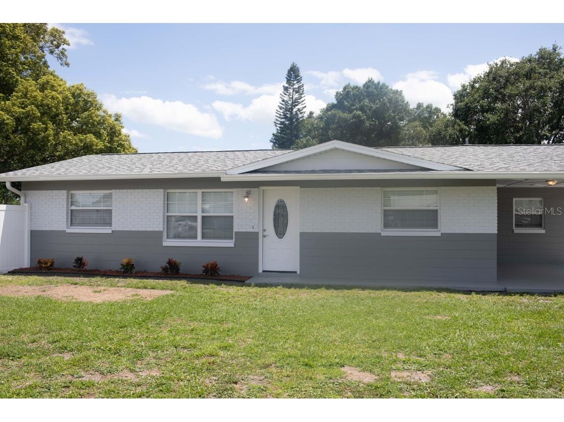2725 10th Street Saint Cloud FL 34769 A4570671 image1