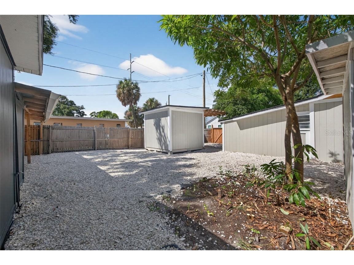 2725 14th Avenue S Saint Petersburg FL 33712 TB8435229 image23