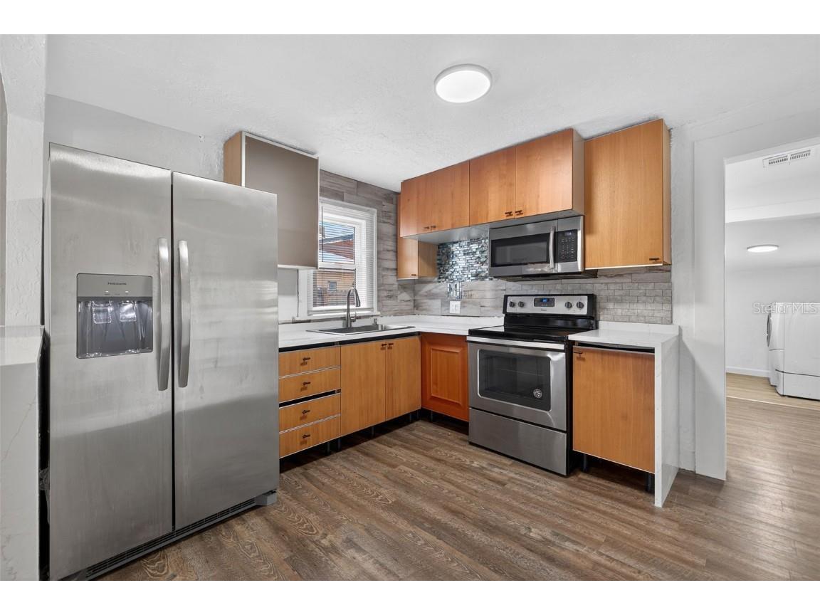 2725 14th Avenue S Saint Petersburg FL 33712 TB8435229 image7