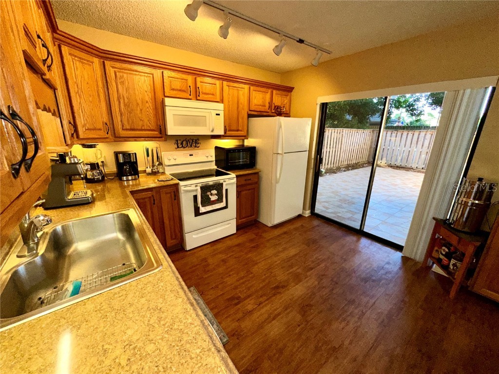 2725 14th Court Palm Harbor FL 34684 TB8436271 image12