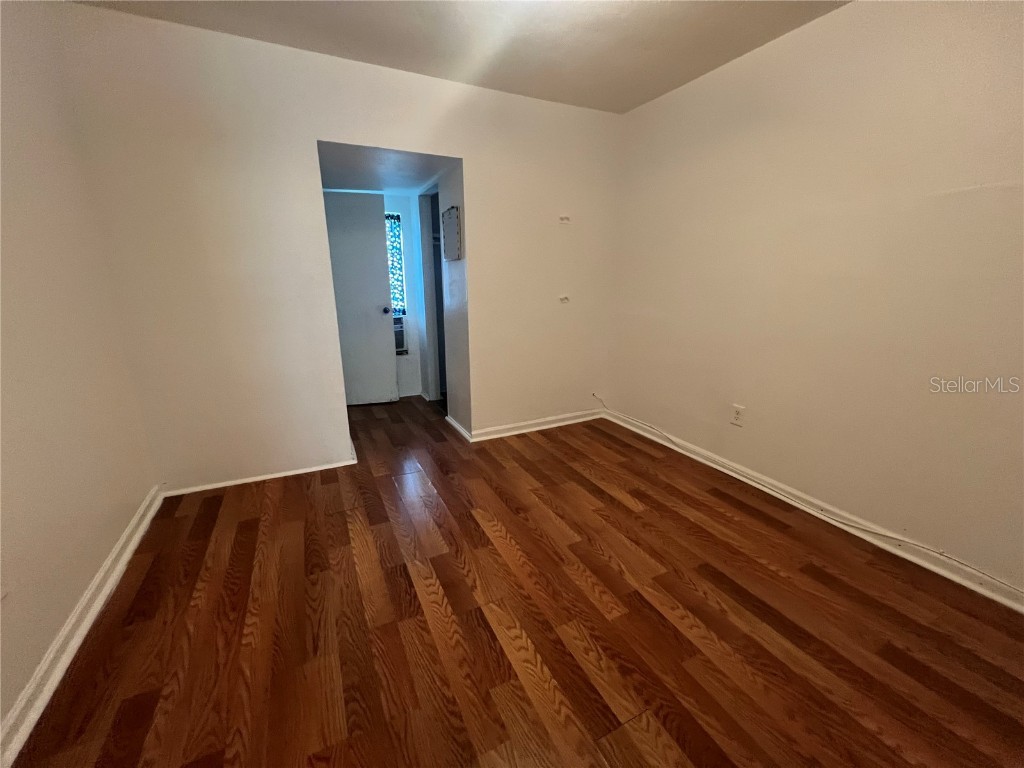 2725 53rd Avenue N Saint Petersburg FL 33714 TB8444058 image6