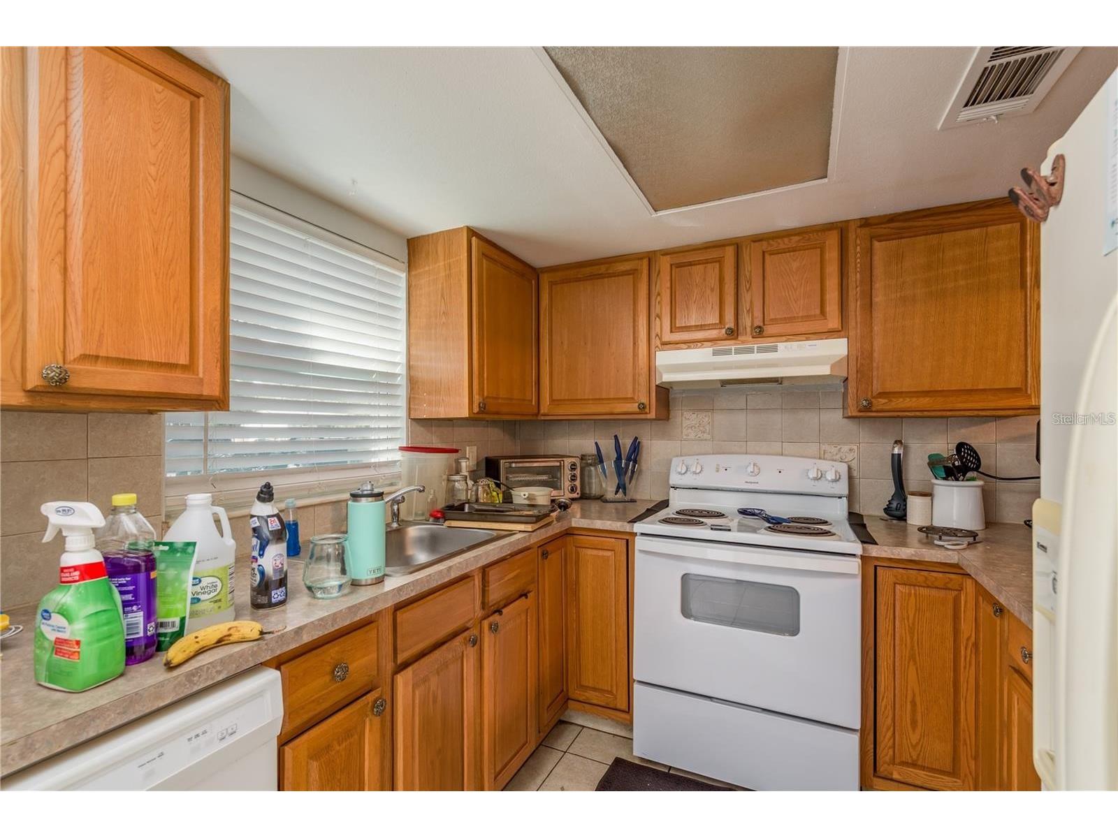 2725 Belle Haven Drive Clearwater FL 33763 TB8443388 image10