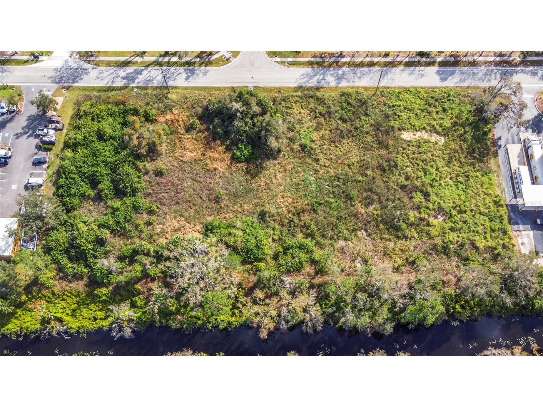 2725 Commerce Parkway North Port FL 34289 A4677640 image14