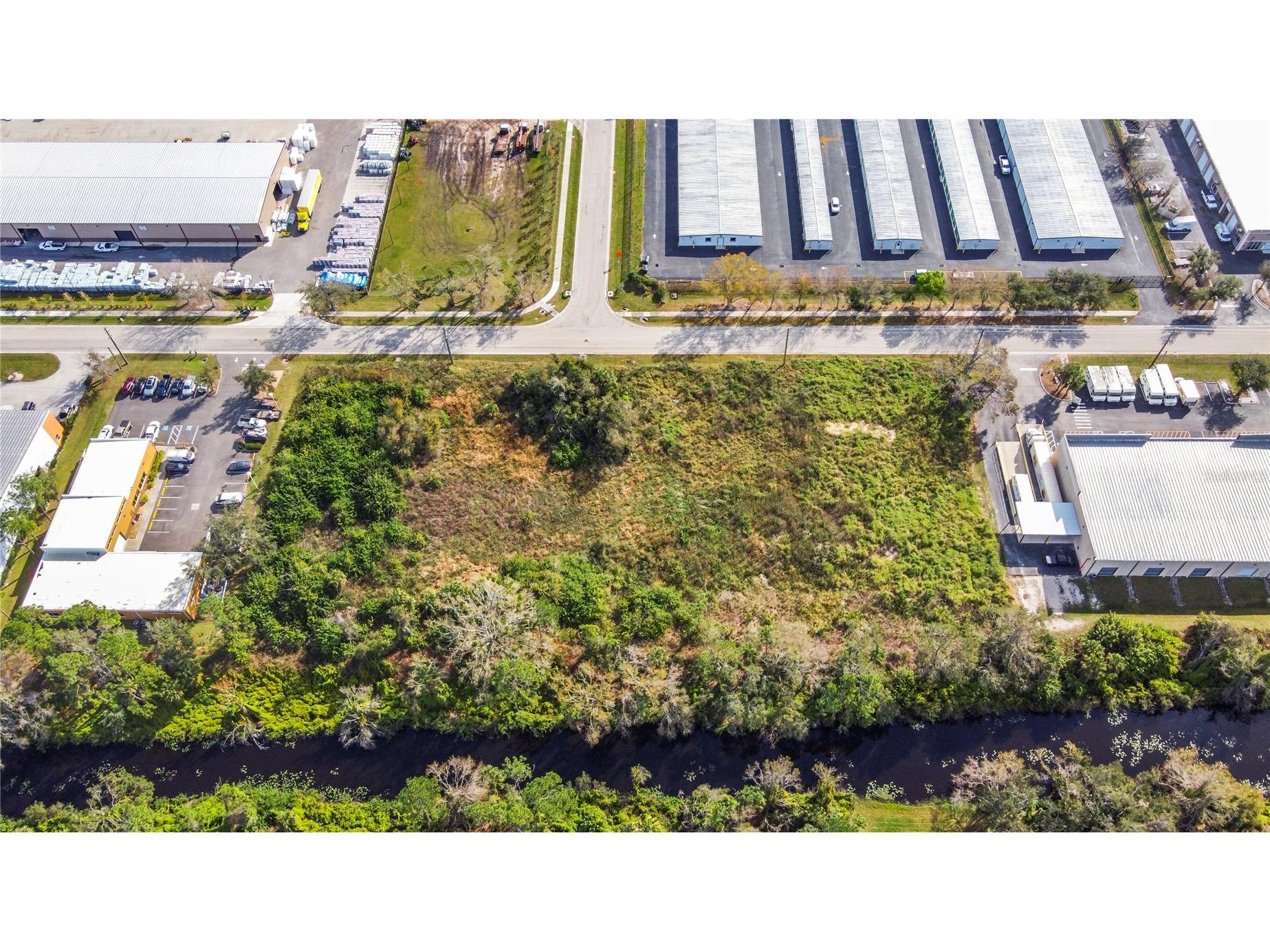 2725 Commerce Parkway North Port FL 34289 A4677640 image16