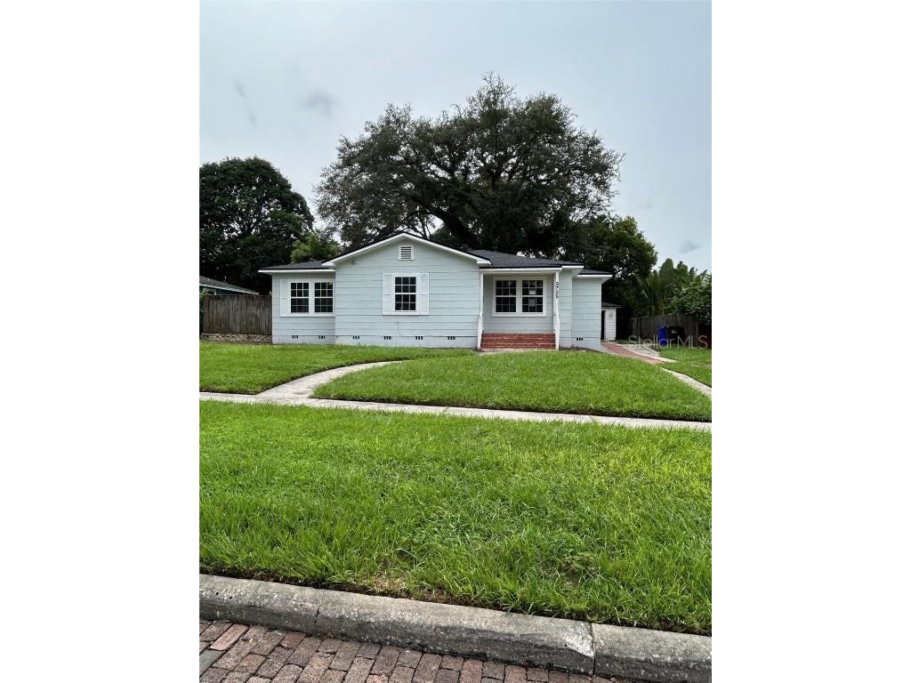 2725 Derbyshire Avenue Lakeland FL 33803 L4947576 image1