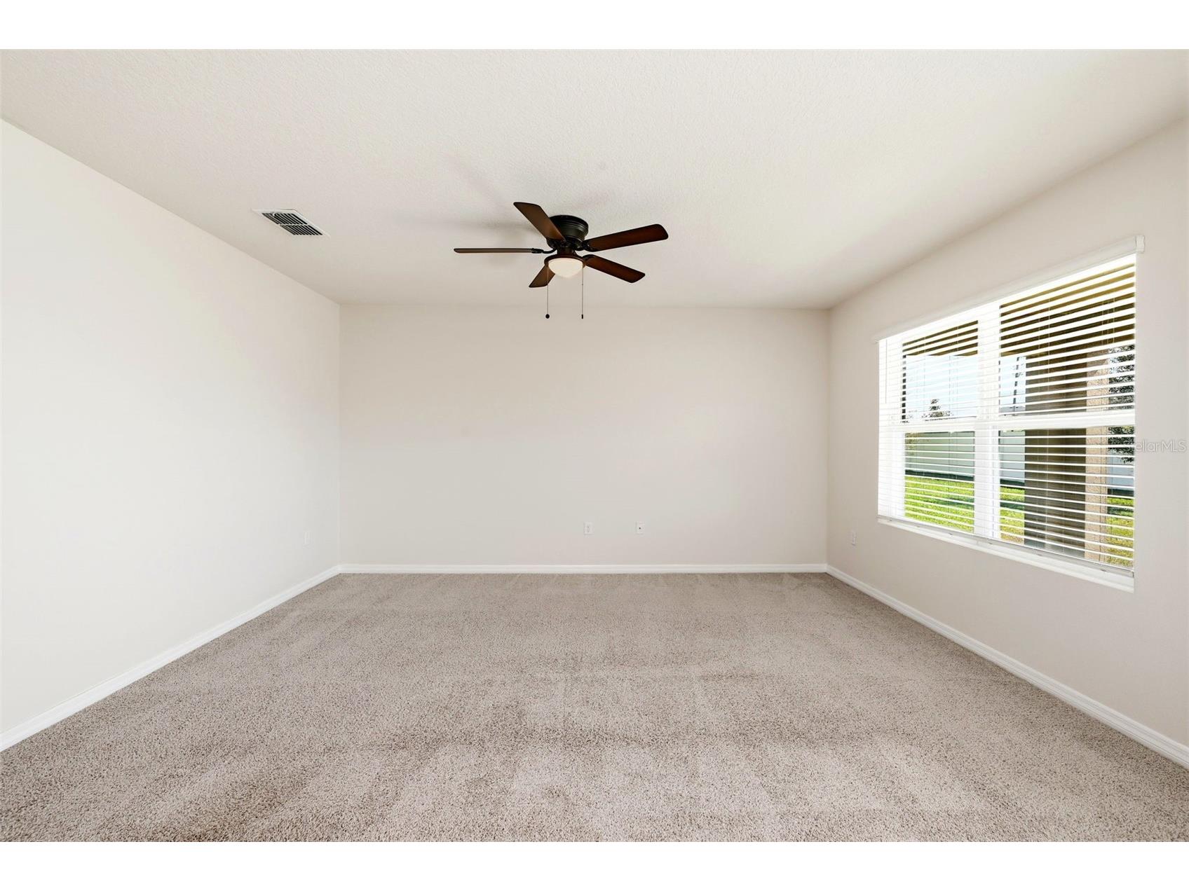 2725 Dumont Lane Tavares FL 32778 TB8482769 image10
