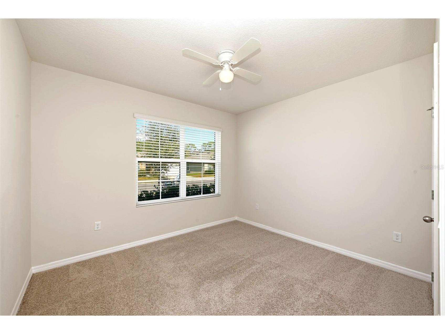 2725 Dumont Lane Tavares FL 32778 TB8482769 image5