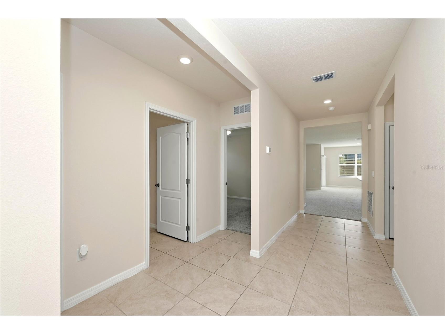 2725 Dumont Lane Tavares FL 32778 TB8497789 image2