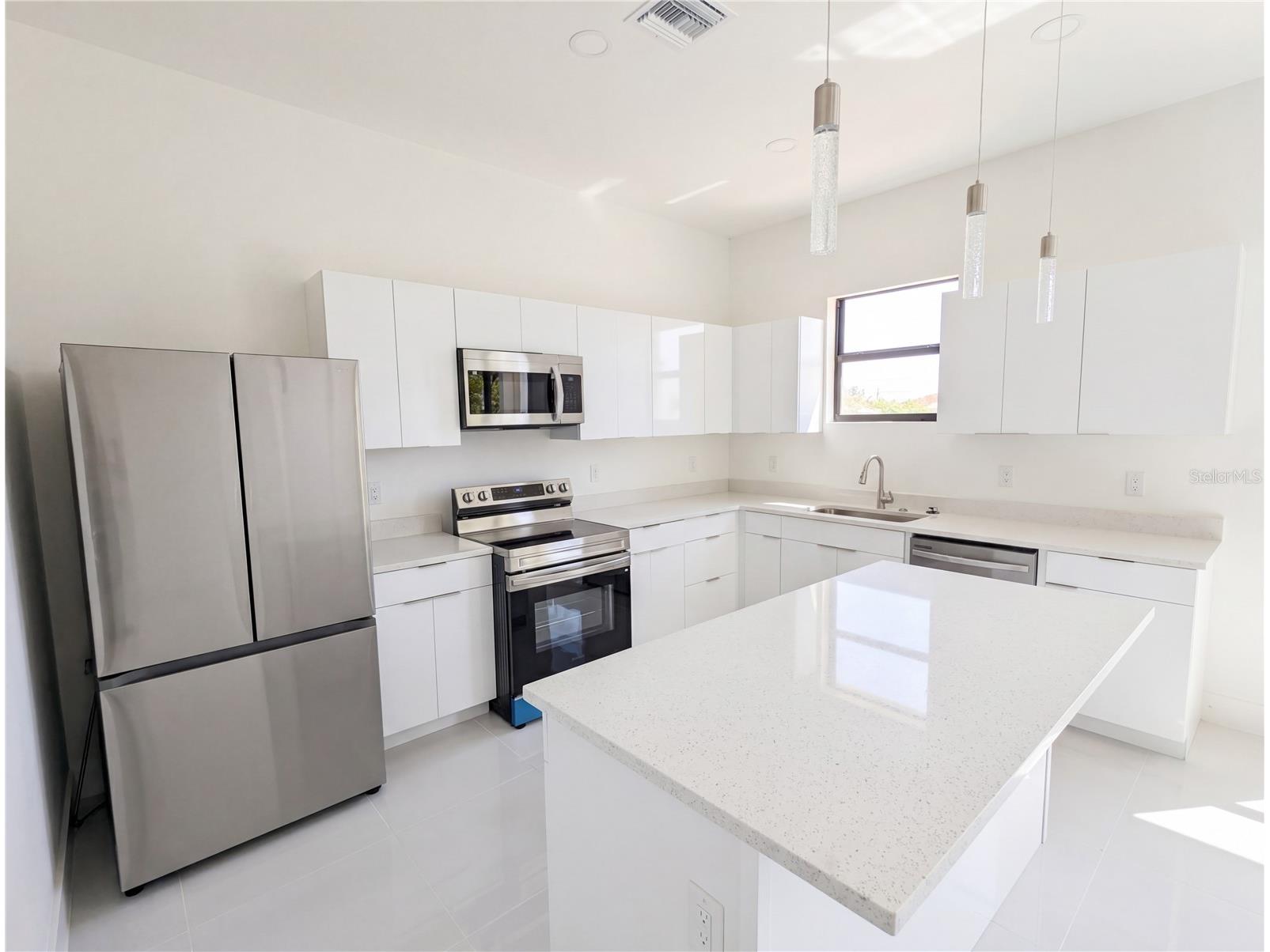 2725 Embers Parkway W Cape Coral FL 33993 O6423151 image14