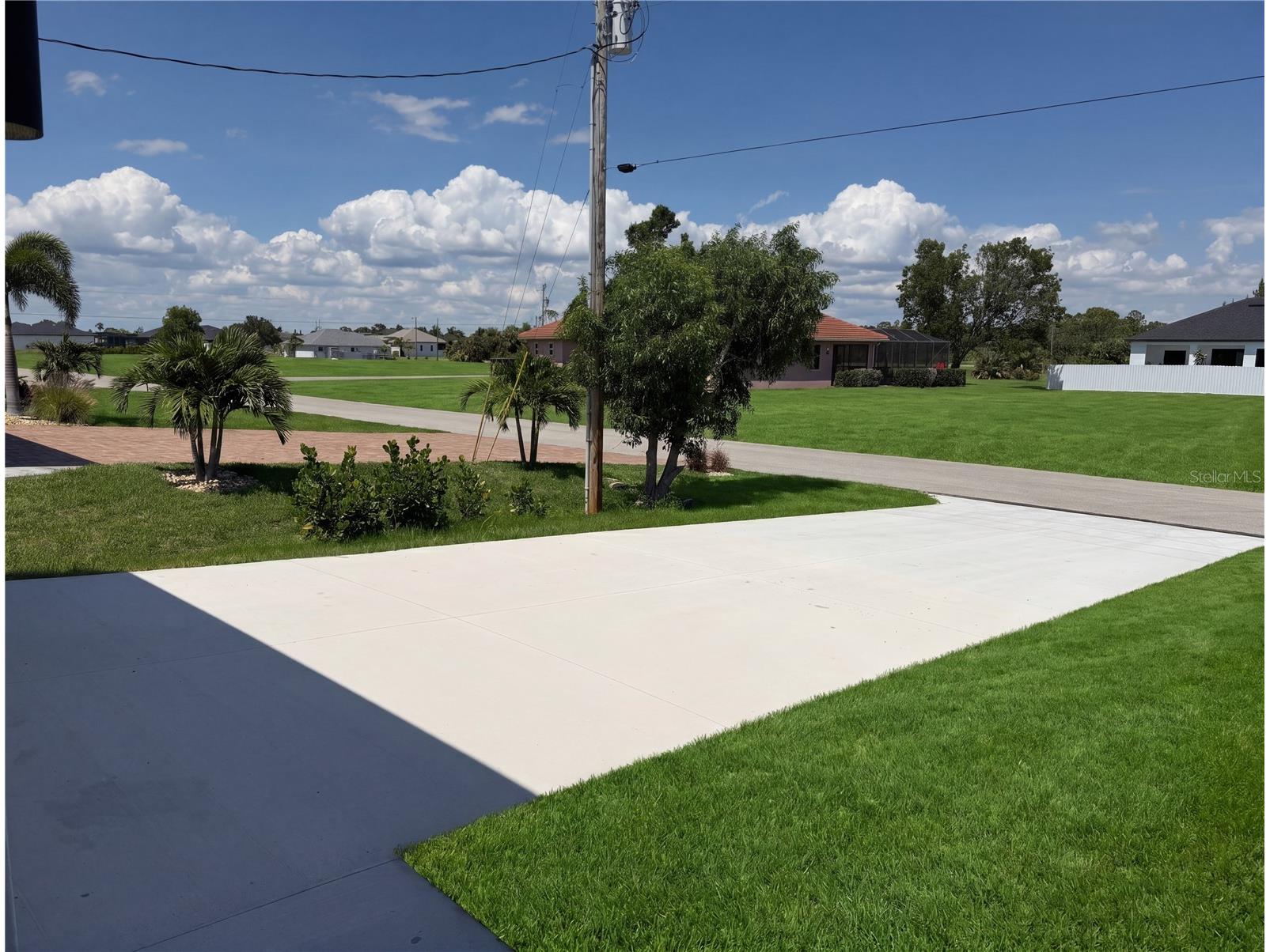 2725 Embers Parkway W Cape Coral FL 33993 O6423151 image2