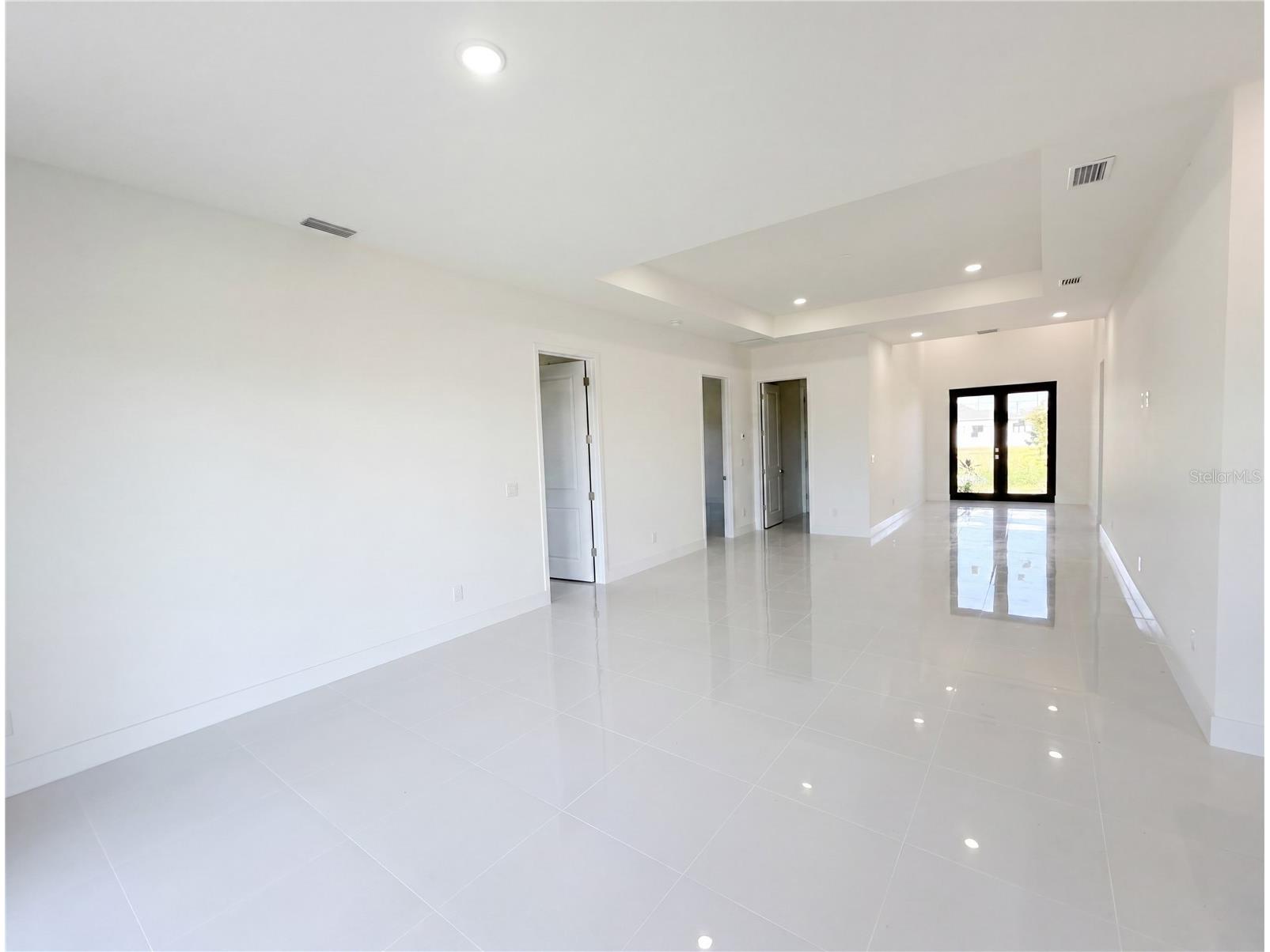 2725 Embers Parkway W Cape Coral FL 33993 O6423151 image6