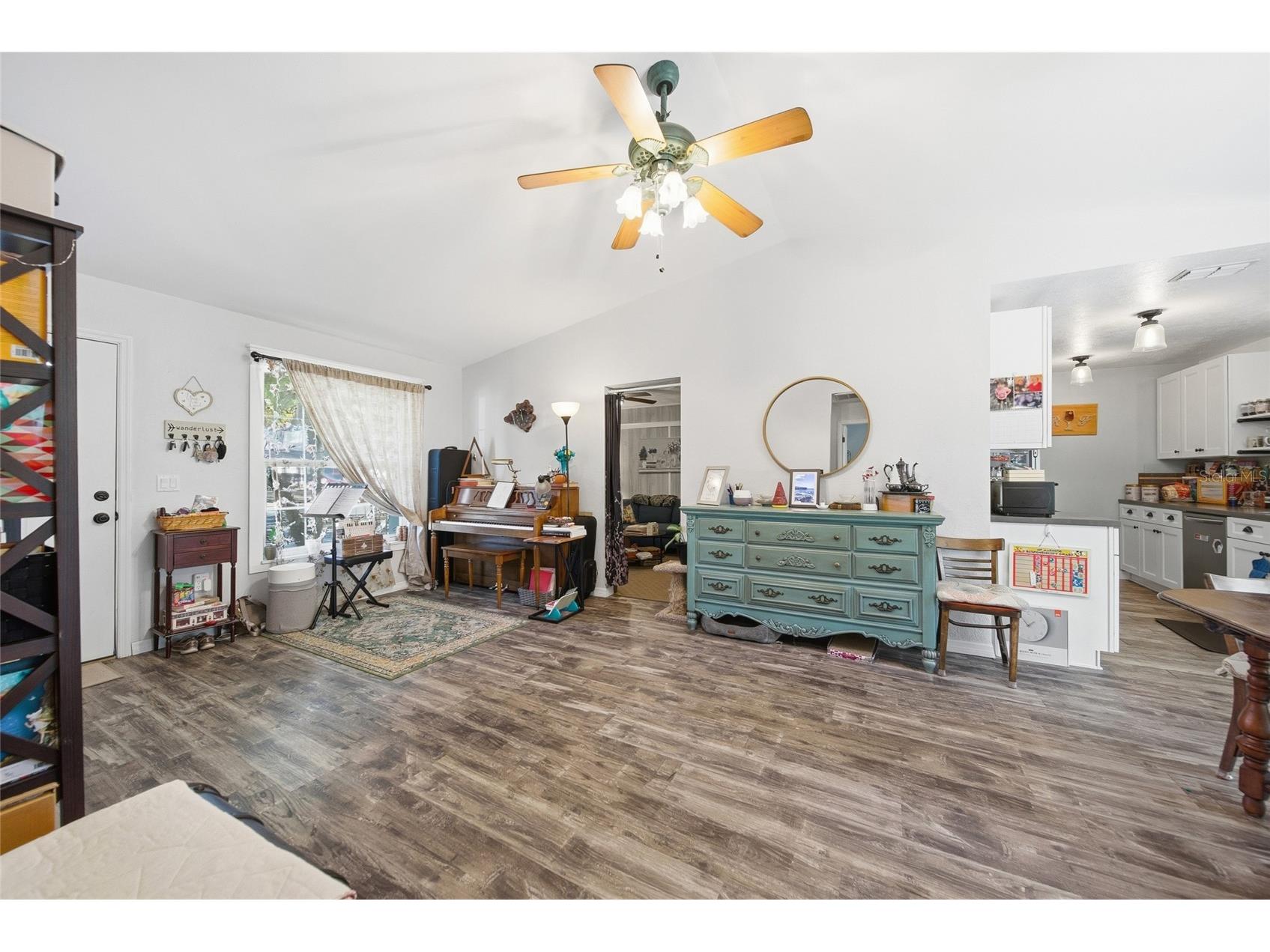 2725 Glenview Drive Land O Lakes FL 34639 TB8471701 image4