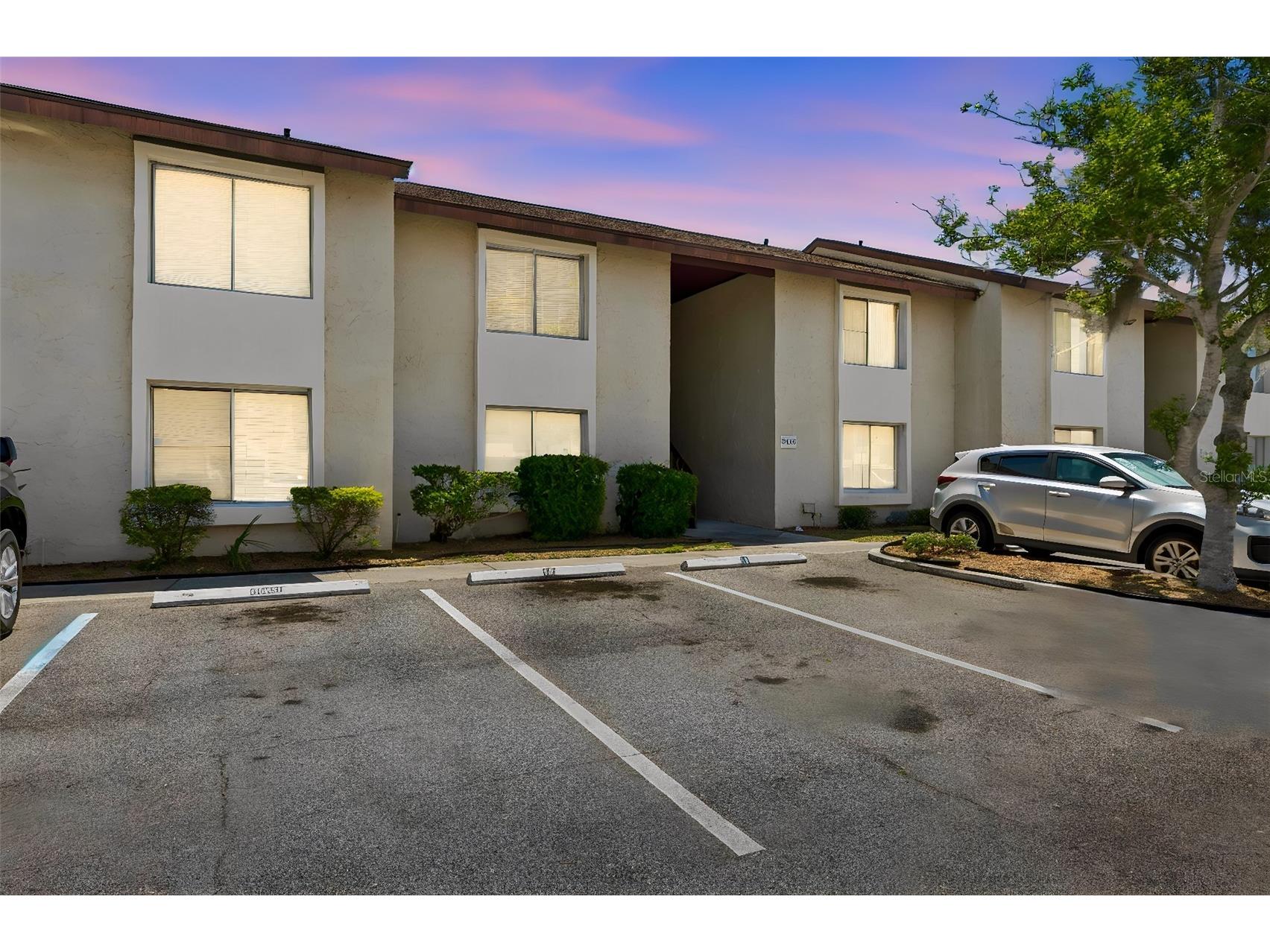 2725 Hidden Lake Boulevard #C Sarasota FL 34237 TB8494761 image2