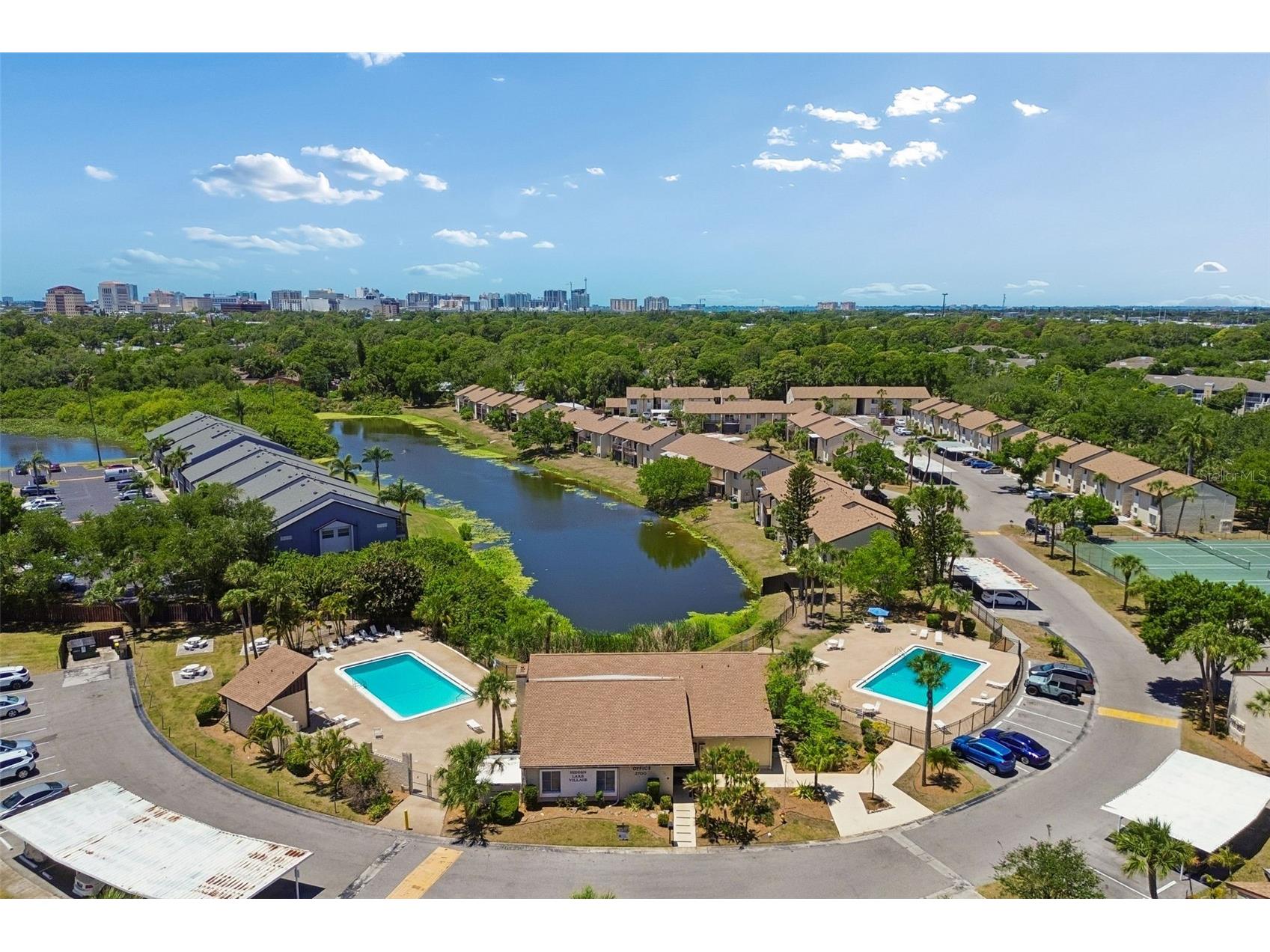 2725 Hidden Lake Boulevard #C Sarasota FL 34237 TB8494761 image35