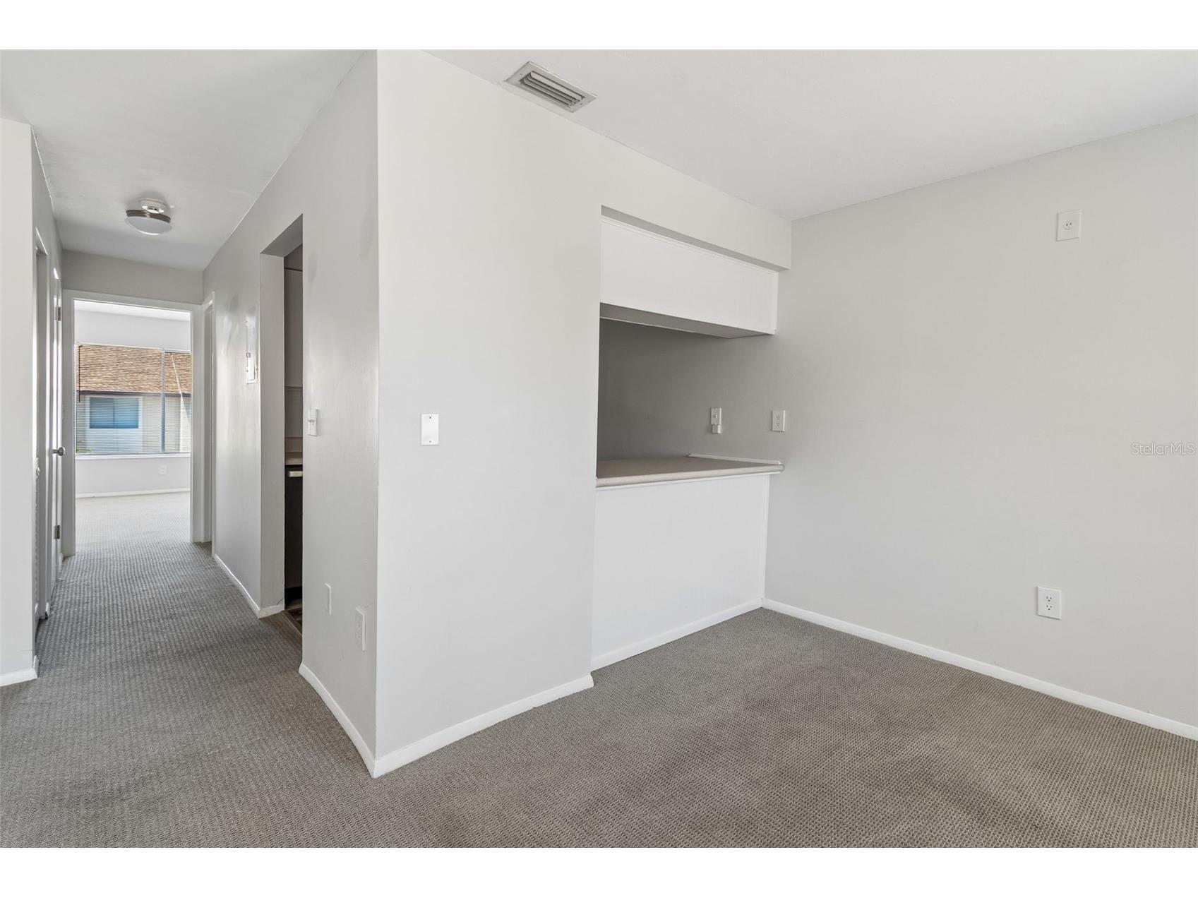 2725 Hidden Lake Boulevard #C Sarasota FL 34237 TB8494761 image7