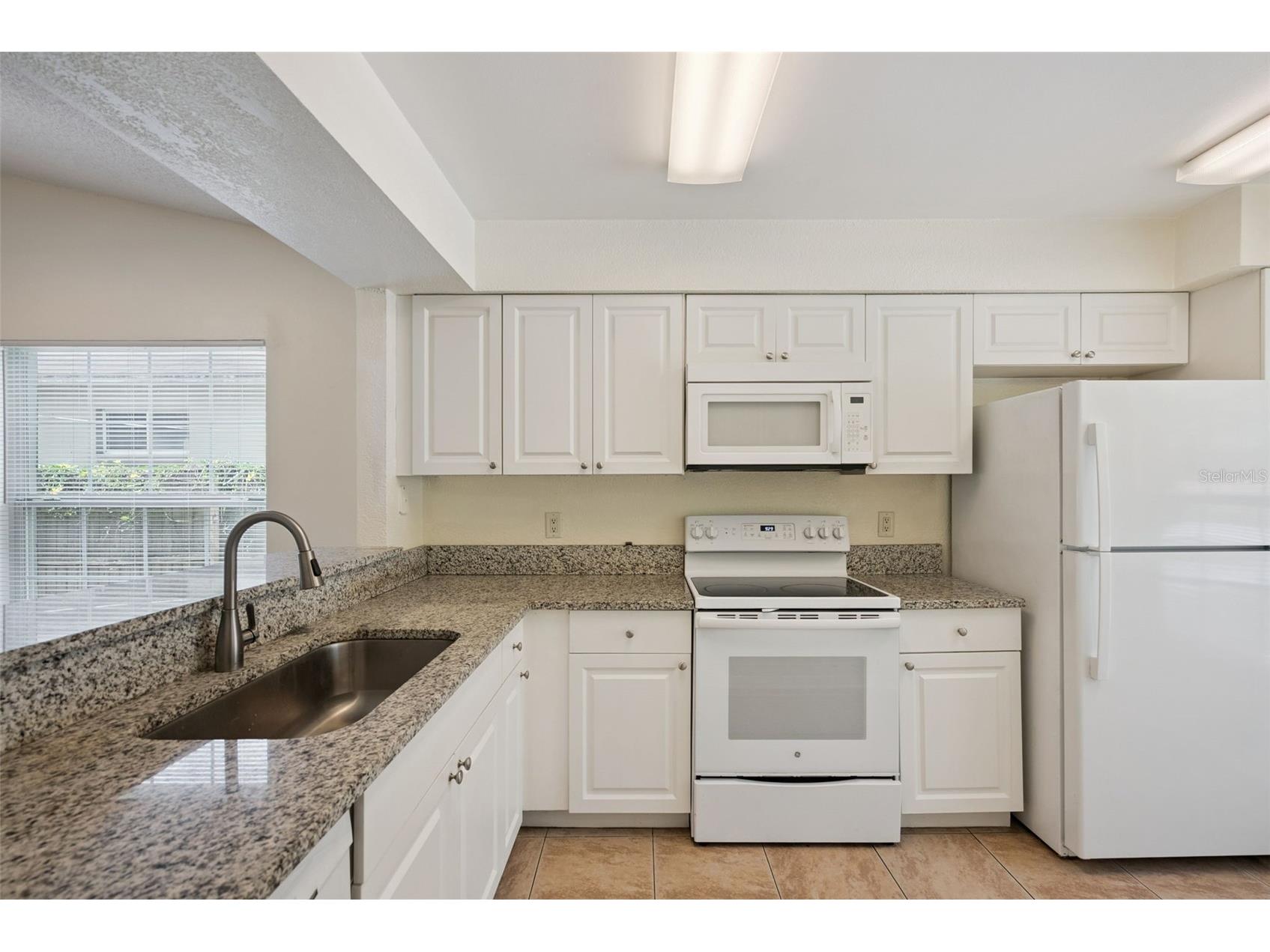 2725 Mayer Street Orlando FL 32806 O6421576 image11