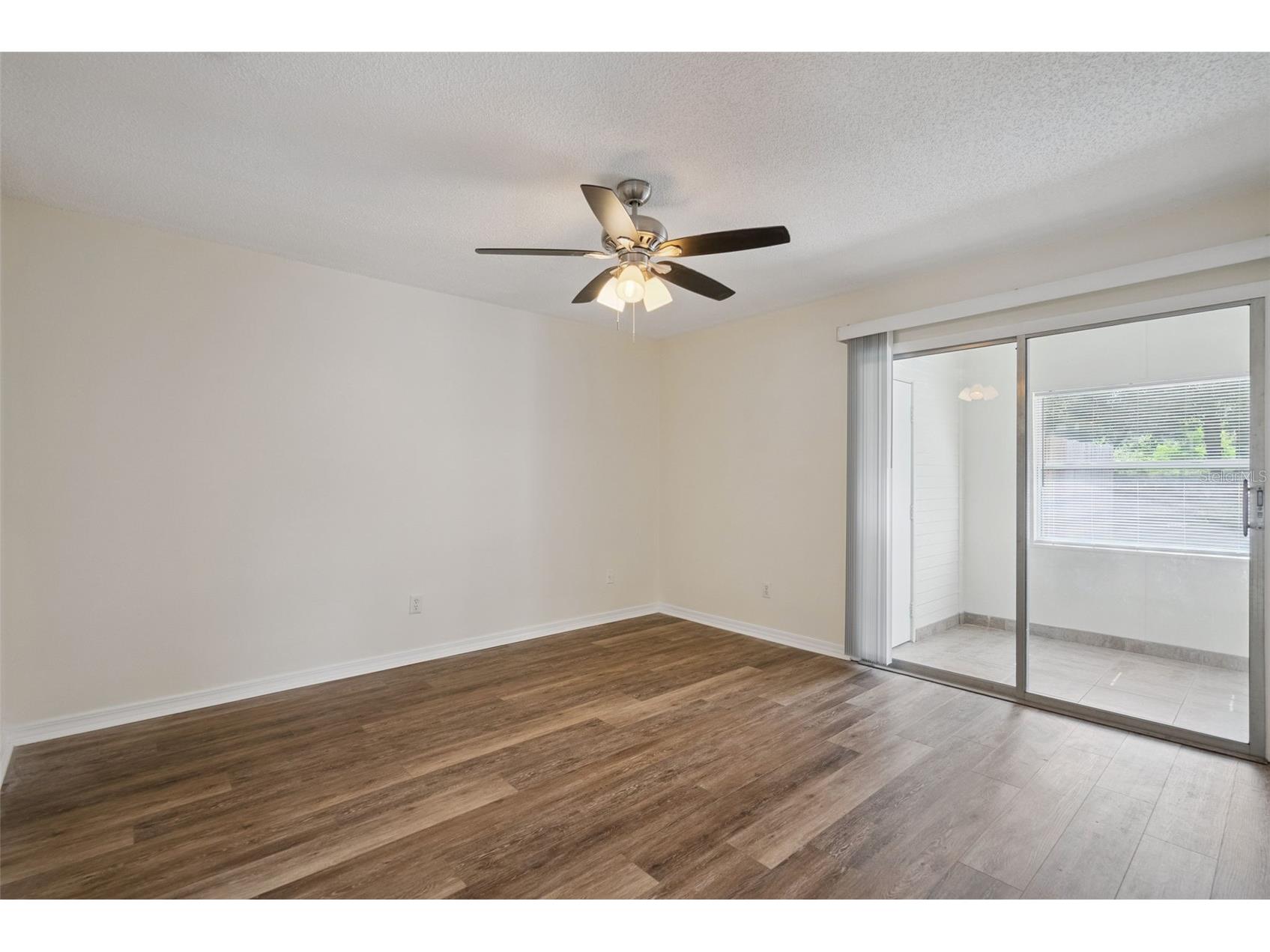 2725 Mayer Street Orlando FL 32806 O6421576 image18