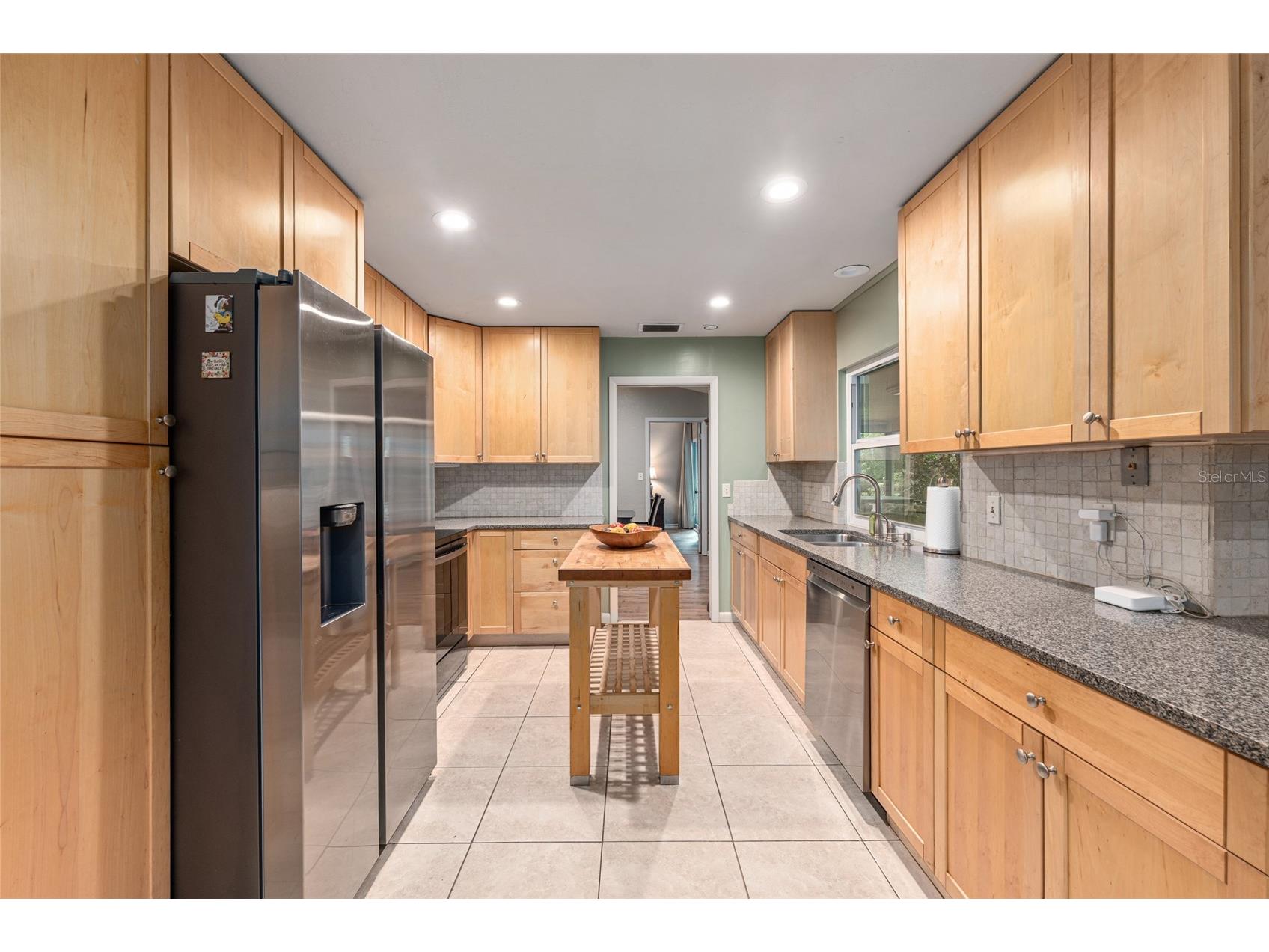 2725 NW 38th Street Gainesville FL 32605 GC539120 image11