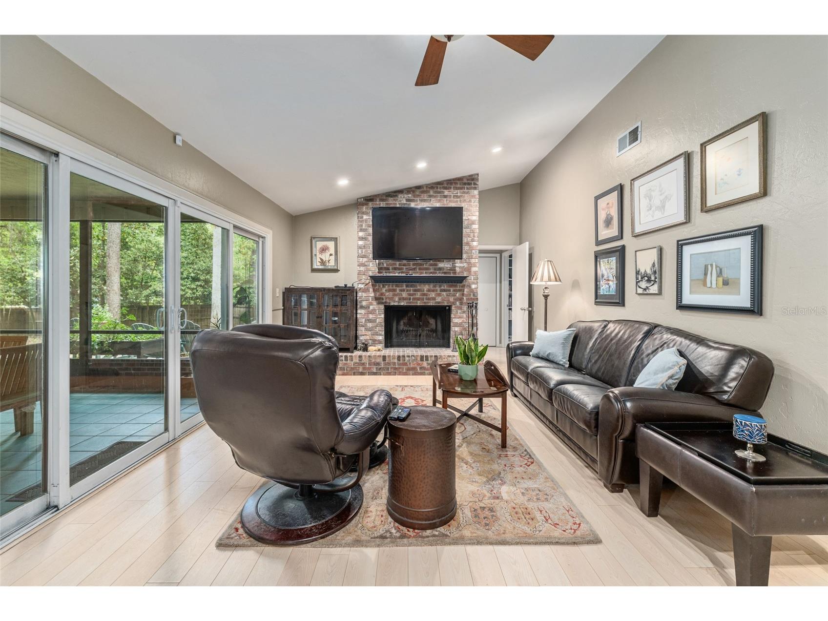 2725 NW 38th Street Gainesville FL 32605 GC539120 image16