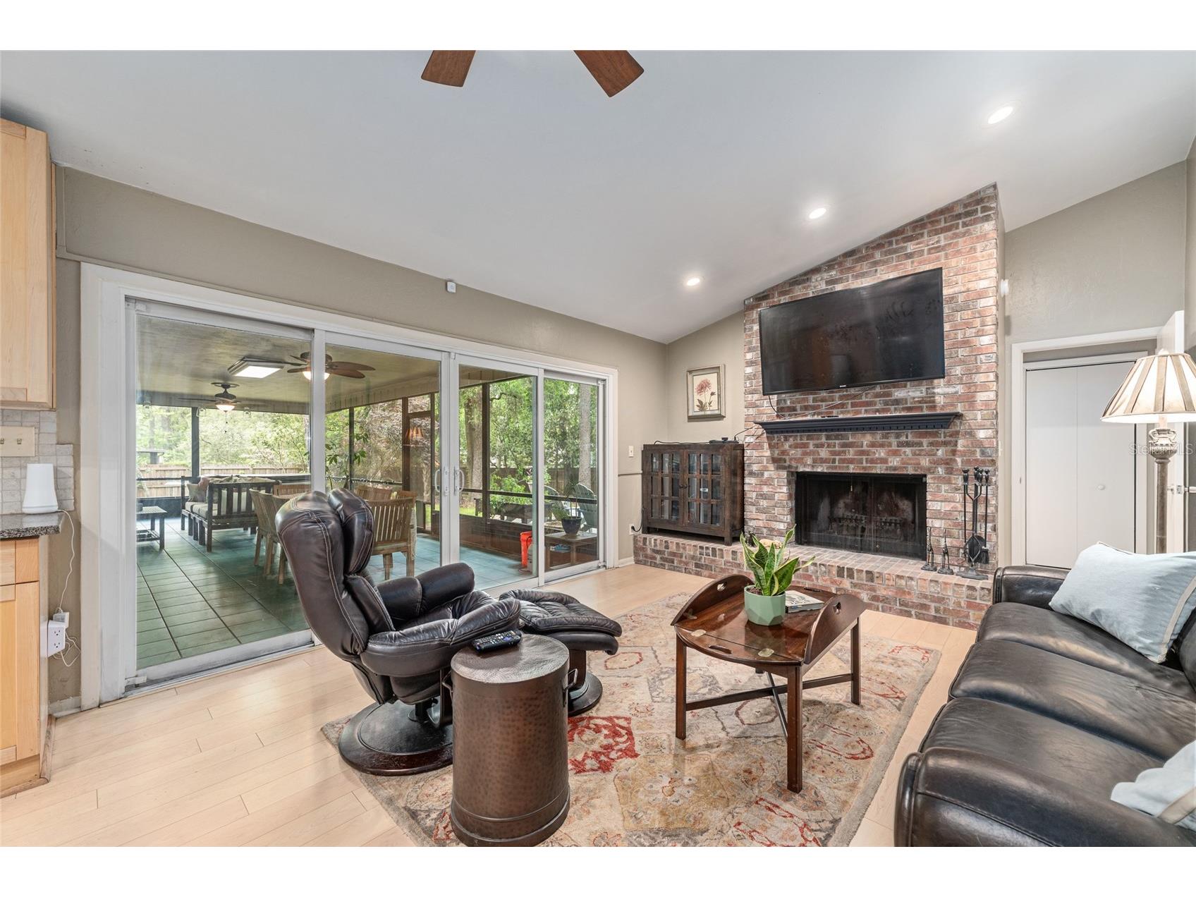 2725 NW 38th Street Gainesville FL 32605 GC539120 image18