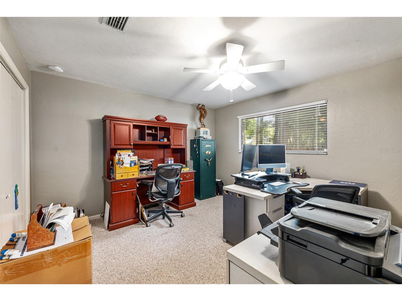 2725 NW 38th Street Gainesville FL 32605 GC539120 image26