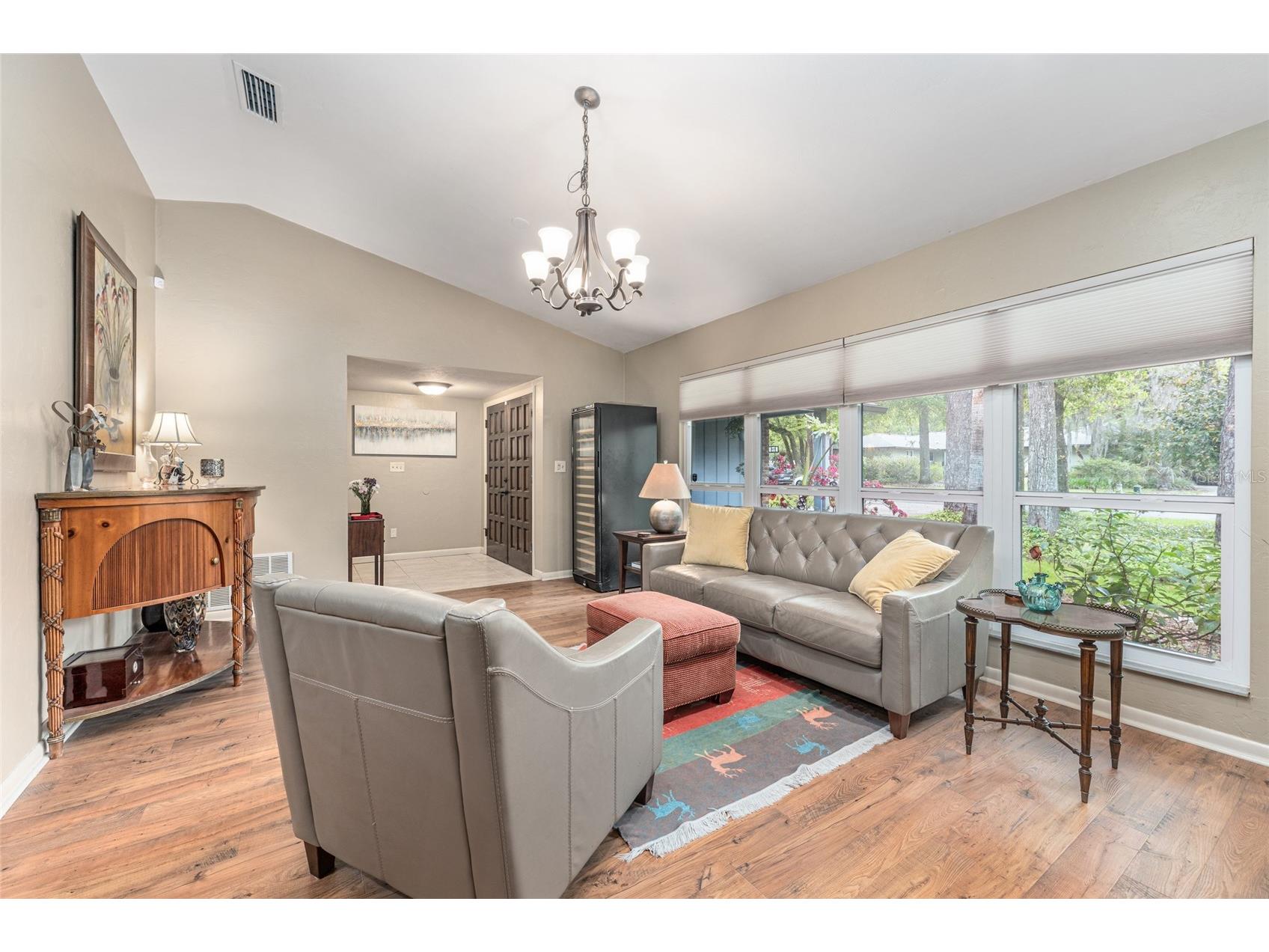 2725 NW 38th Street Gainesville FL 32605 GC539120 image3