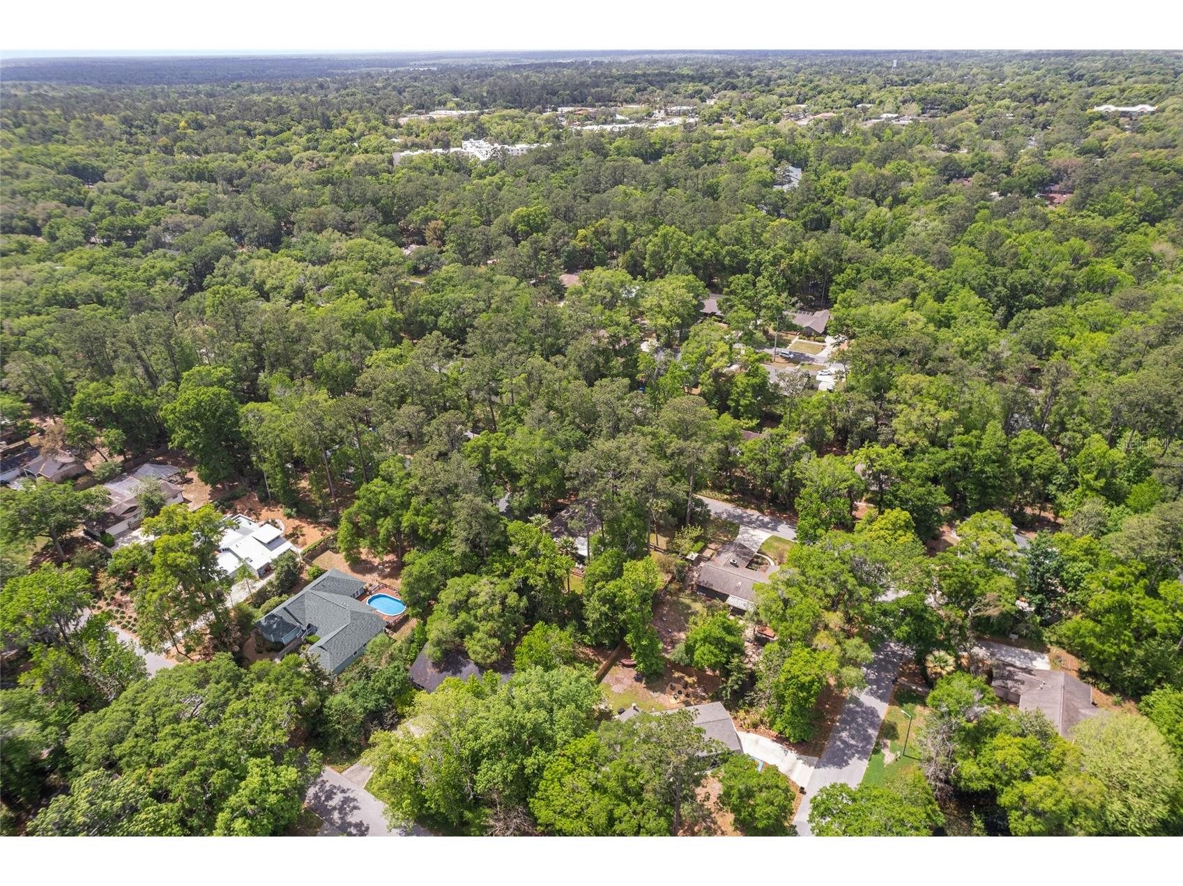 2725 NW 38th Street Gainesville FL 32605 GC539120 image56