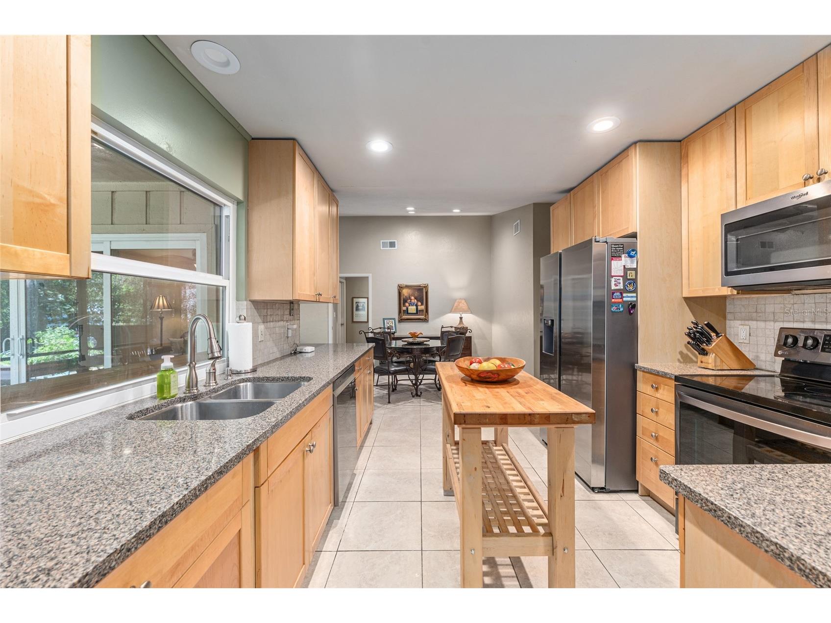 2725 NW 38th Street Gainesville FL 32605 GC539120 image9