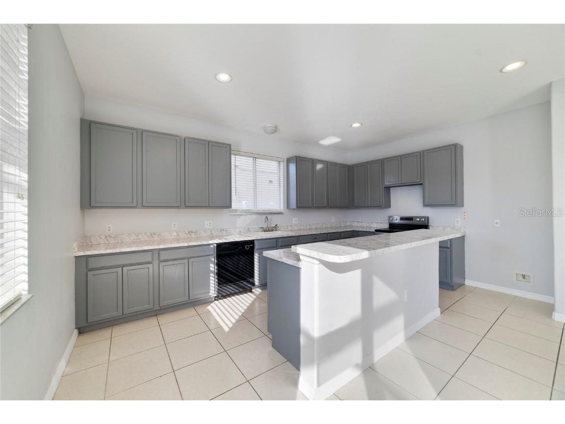 2725 Portchester Court Kissimmee FL 34744 O6335225 image8