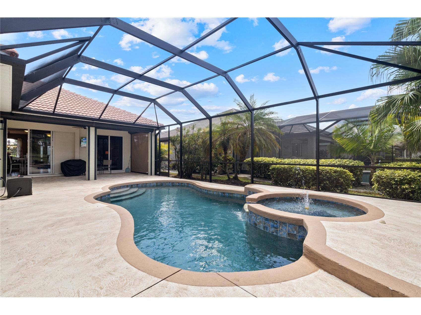 2725 Royal Palm Drive North Port FL 34288 C7525370 image3