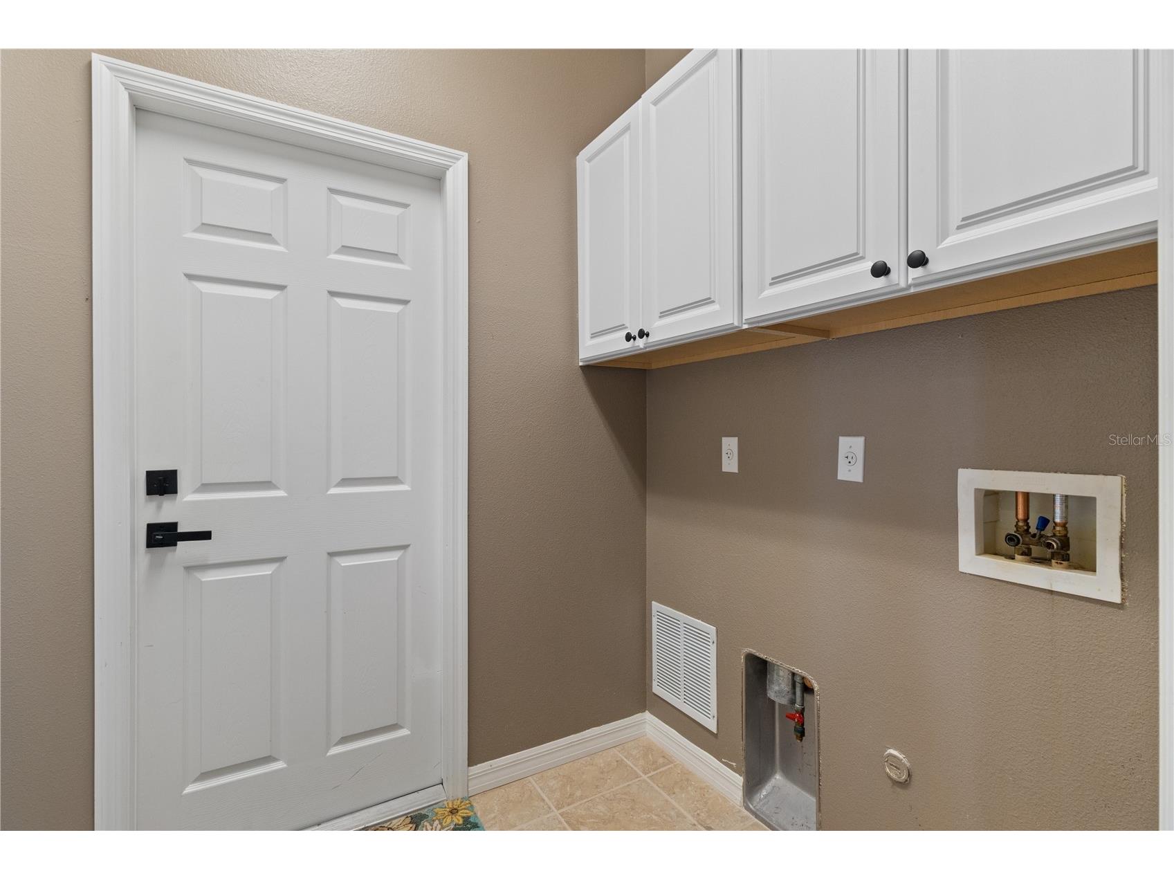 2725 Royal Palm Drive North Port FL 34288 C7525370 image39