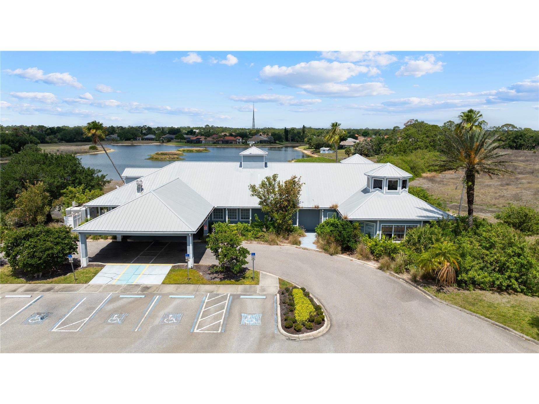 2725 Royal Palm Drive North Port FL 34288 C7525370 image48