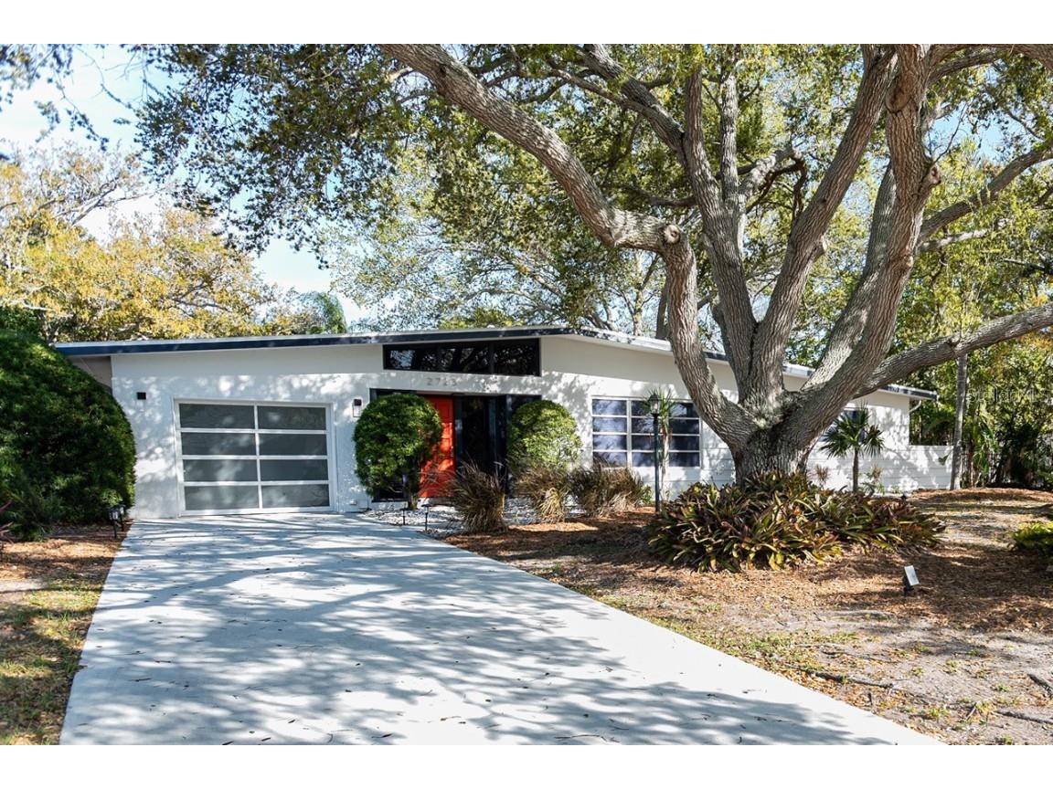 2725 S Lockwood Ridge Road Sarasota FL 34239 A4601333 image1