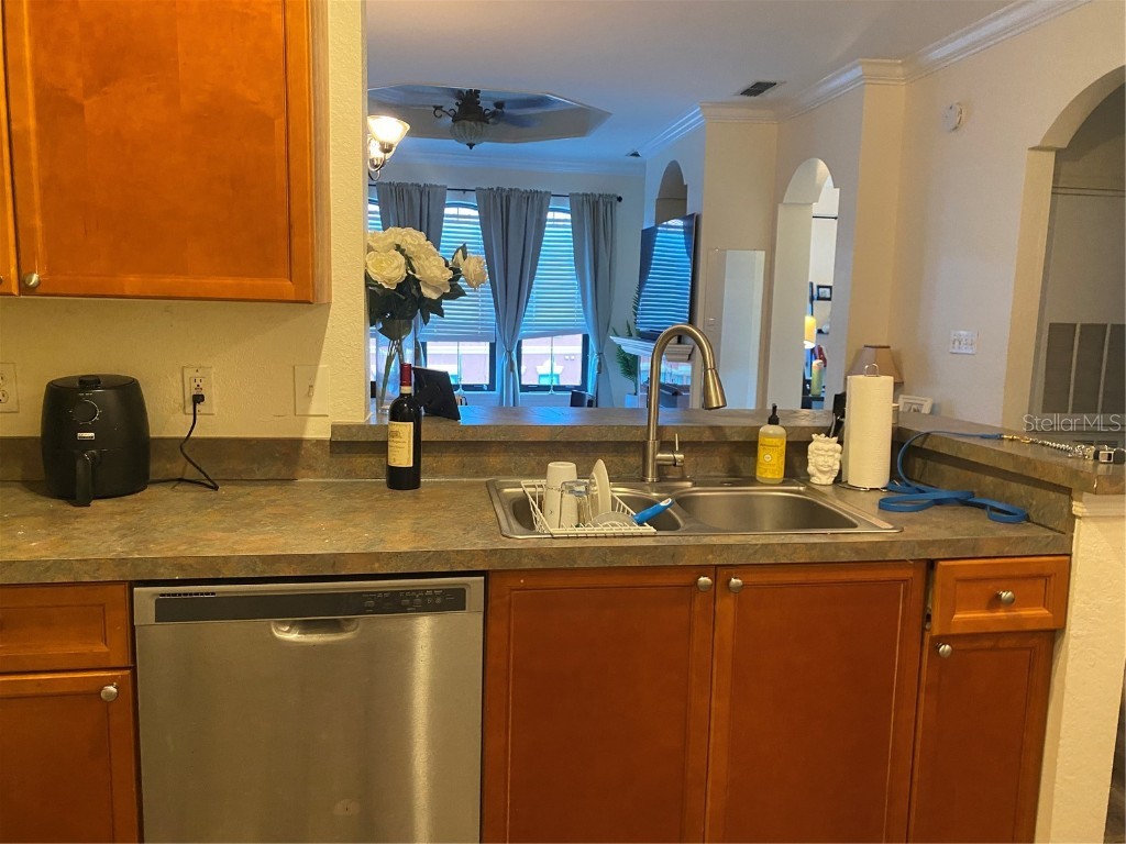 2725 Via Cipriani #732B Clearwater FL 33764 TB8433327 image4