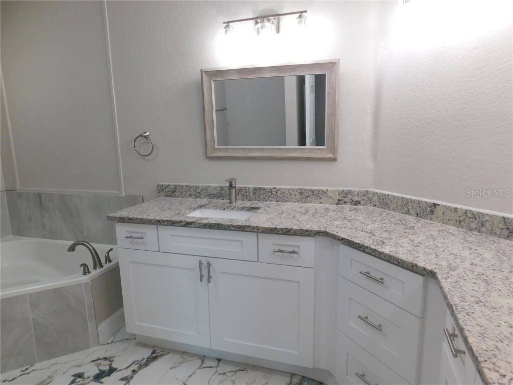 2725 Via Cipriani #735B Clearwater FL 33764 TB8439421 image33