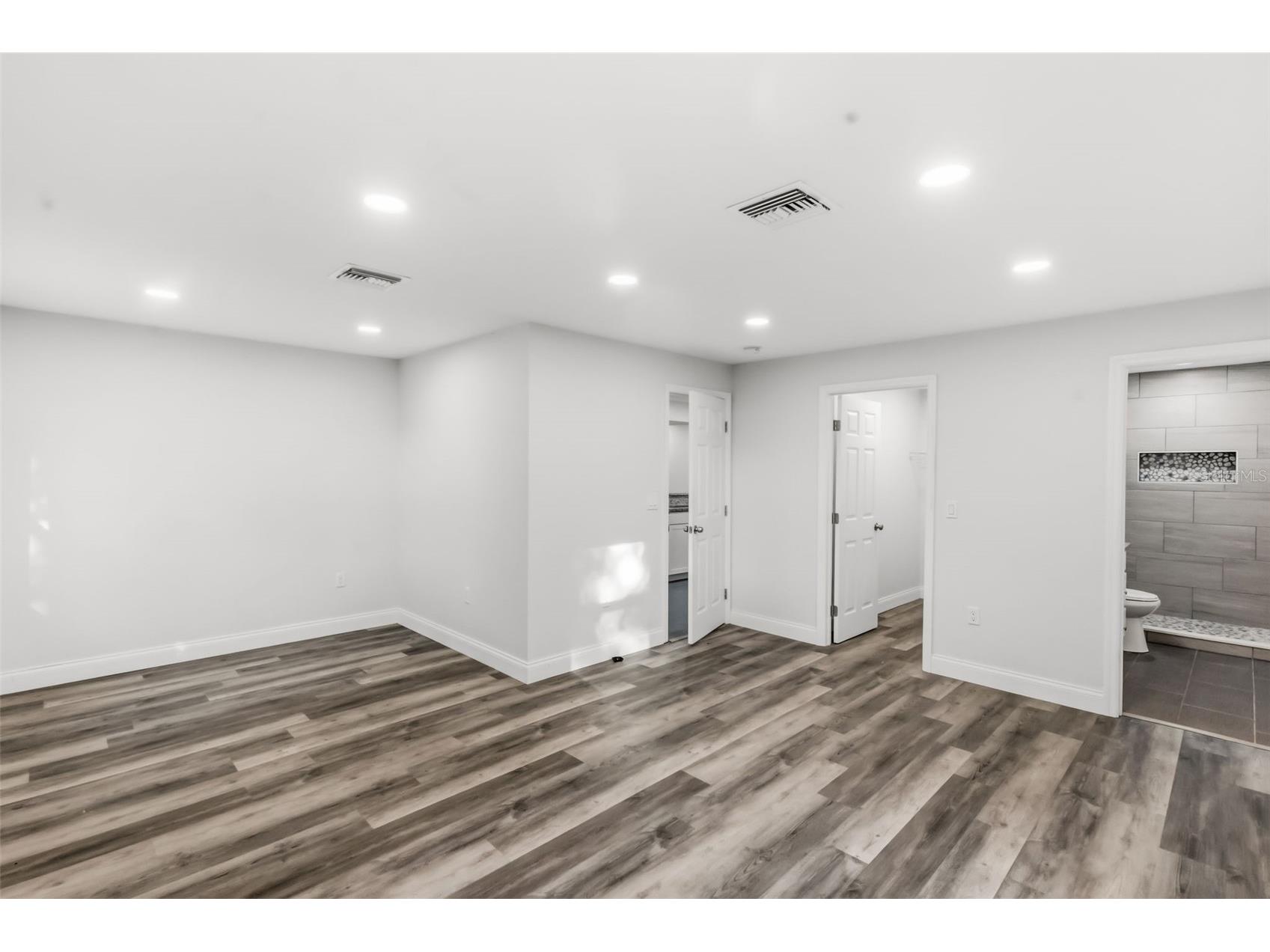 2726 6th Avenue W Bradenton FL 34205 O6399278 image17