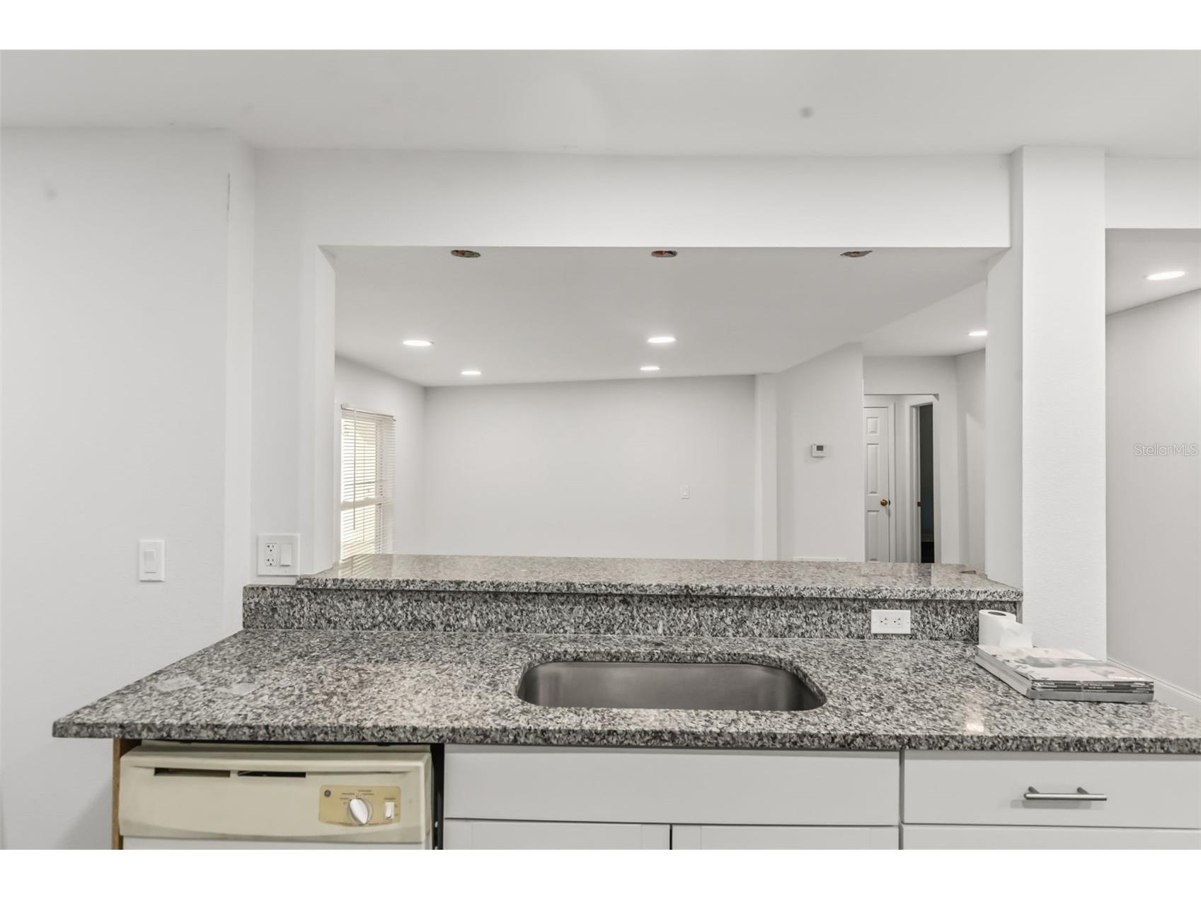 2726 6th Avenue W Bradenton FL 34205 O6399278 image19