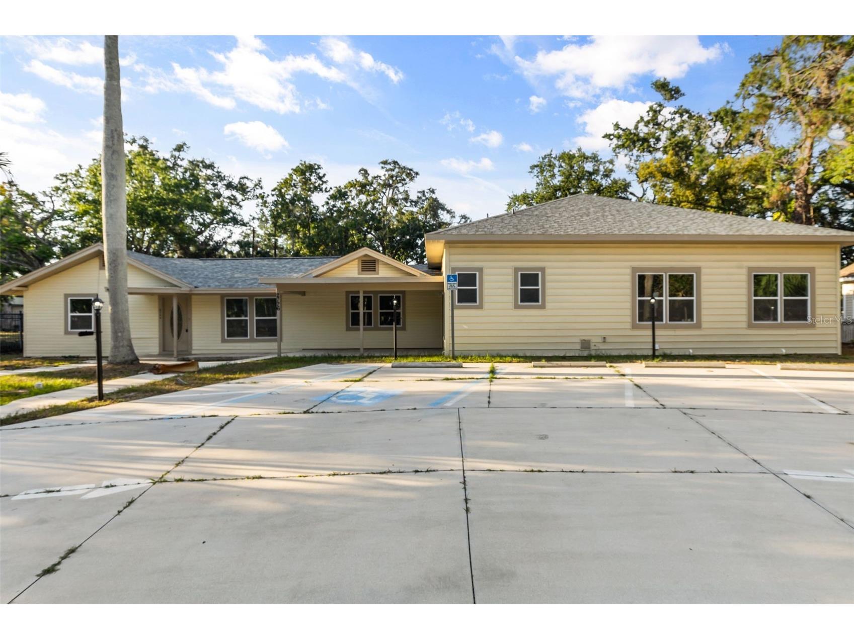 2726 6th Avenue W Bradenton FL 34205 O6399278 image2