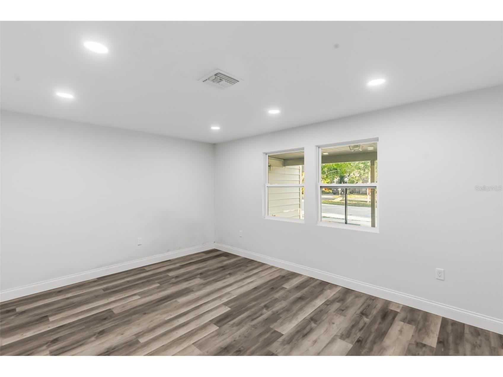 2726 6th Avenue W Bradenton FL 34205 O6399278 image20