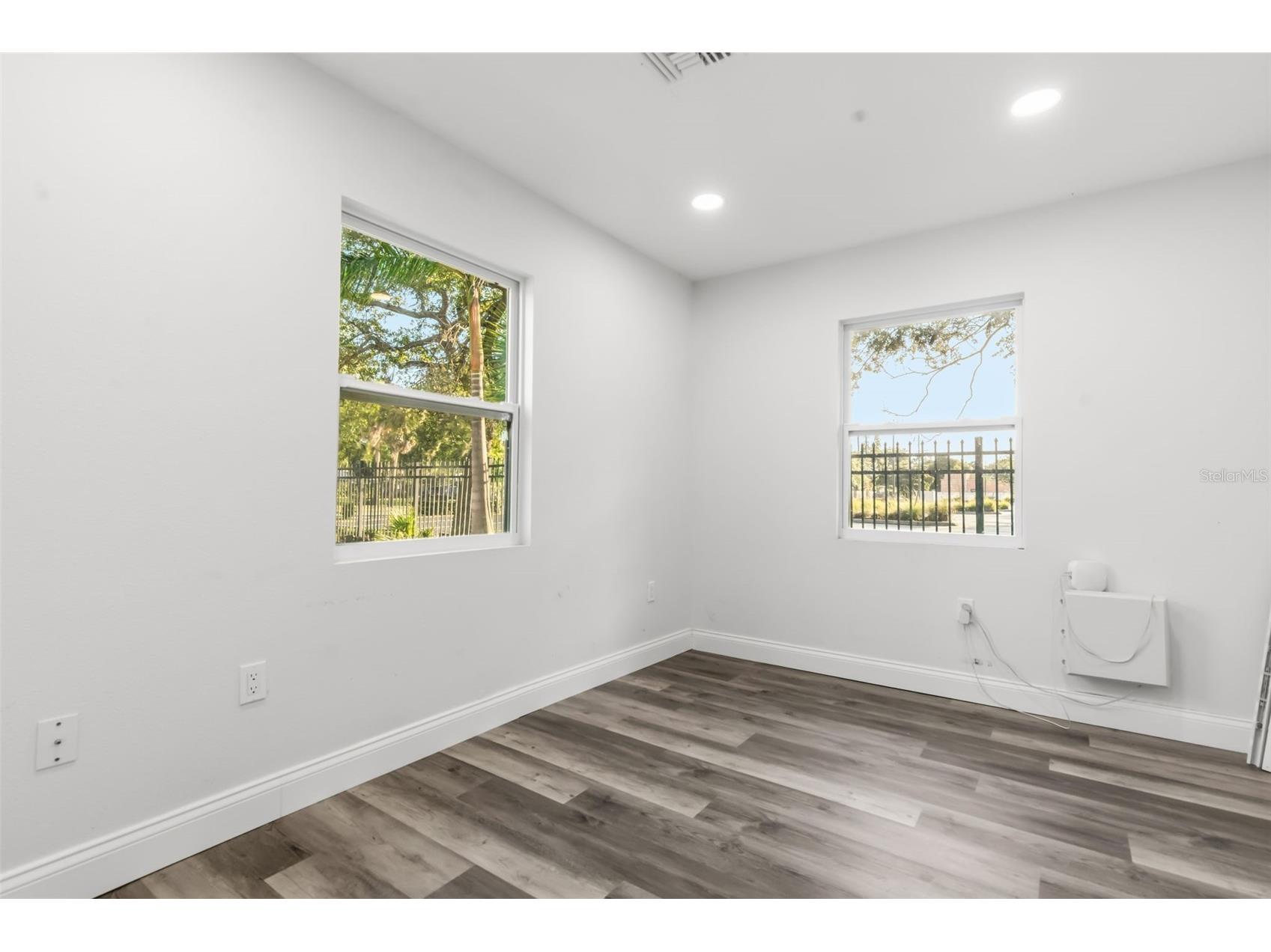 2726 6th Avenue W Bradenton FL 34205 O6399278 image5