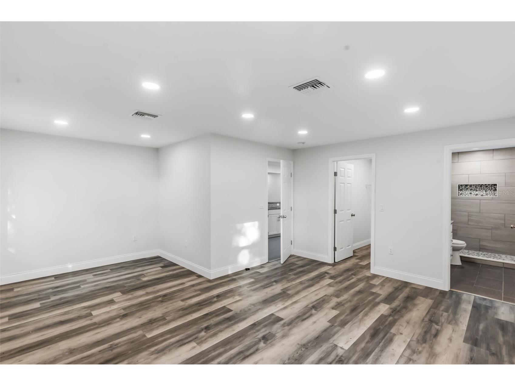 2726 6th Avenue W Bradenton FL 34205 O6411009 image16