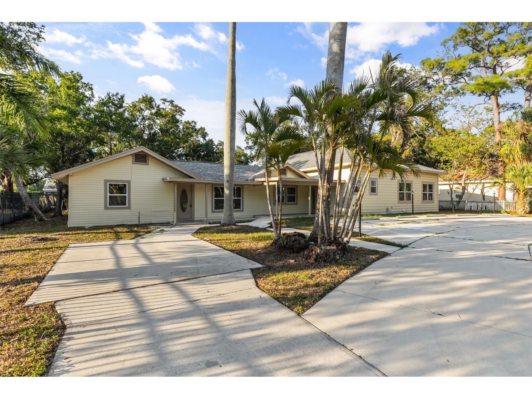 2726 6th Avenue W Bradenton FL 34205 O6411009 image3