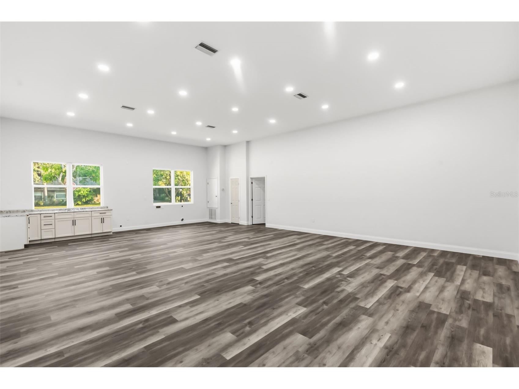 2726 6th Avenue W Bradenton FL 34205 O6411009 image33