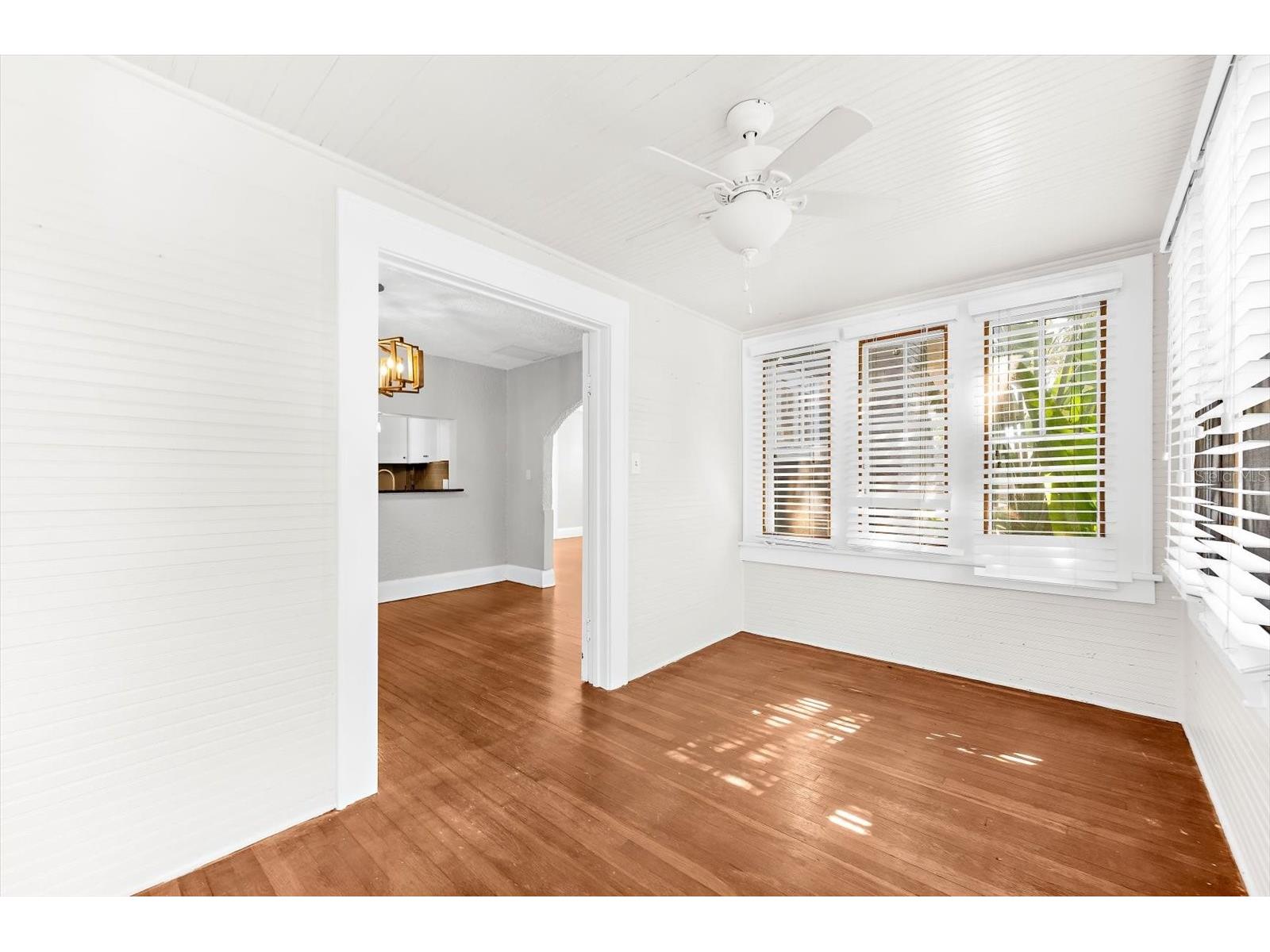 2726 8th Avenue W Bradenton FL 34205 A4681182 image14