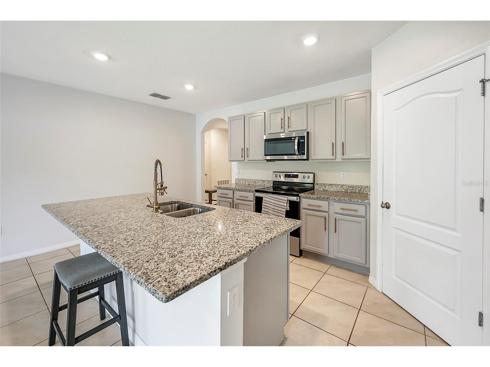 2726 Harmonia Hammock Road Harmony FL 34773 O6394995 image9