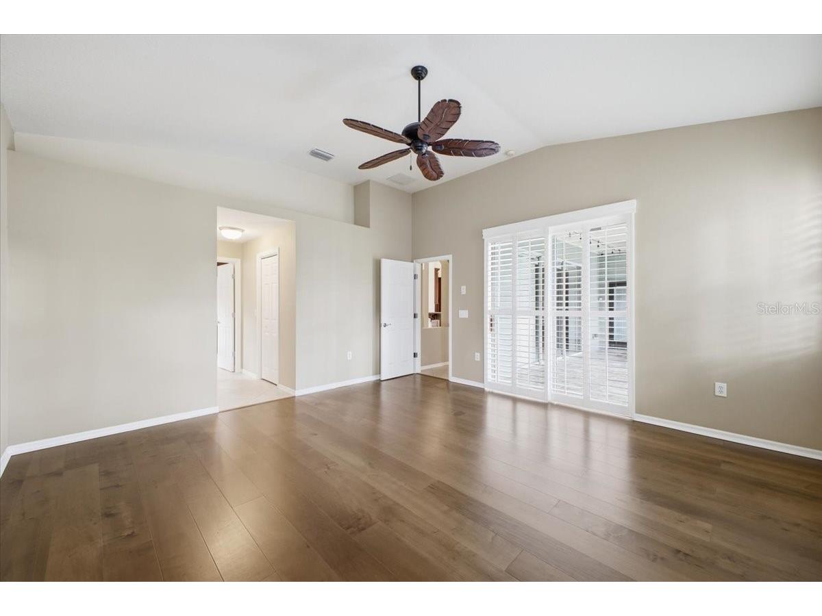 2726 Valencia Grove Drive Valrico FL 33596 TB8510957 image16