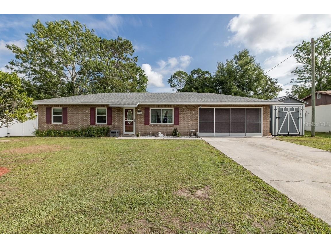 27263 Warner Avenue Brooksville FL 34602 W7876168 image1