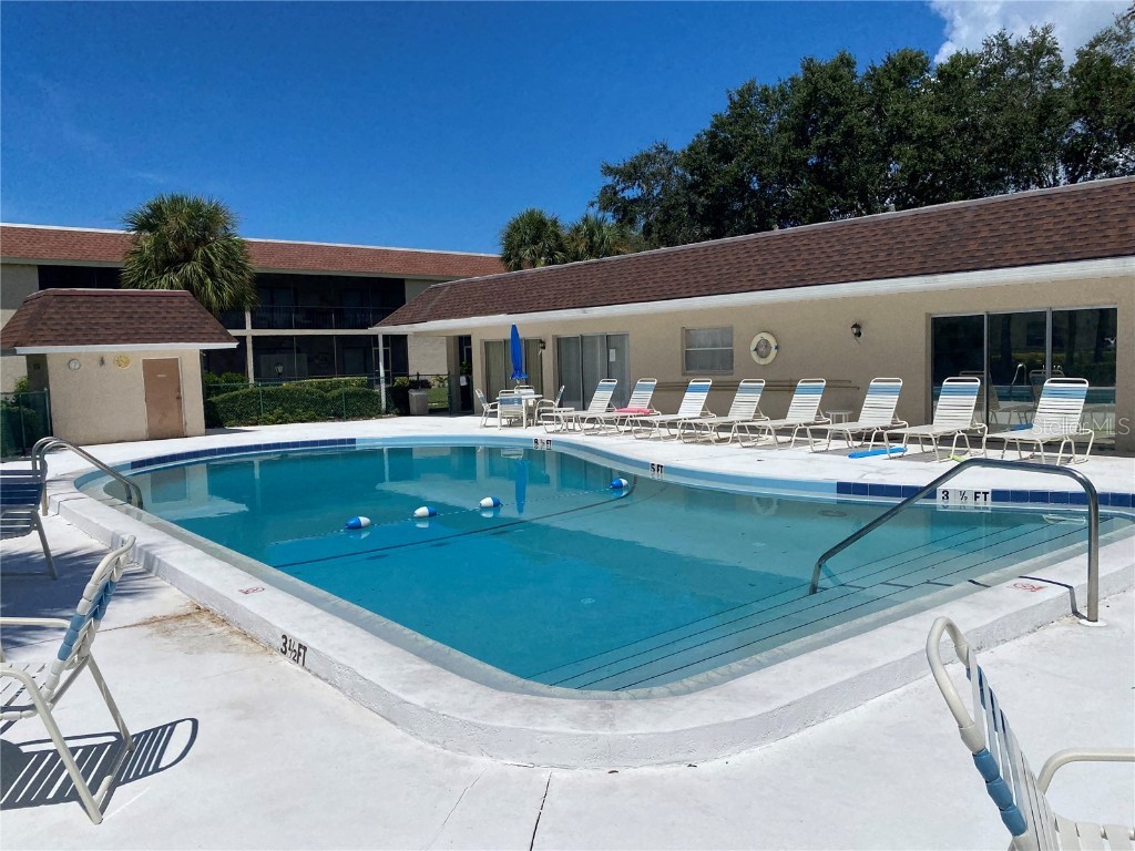 2727 75th Street W #8A14 Bradenton FL 34209 A4672329 image13