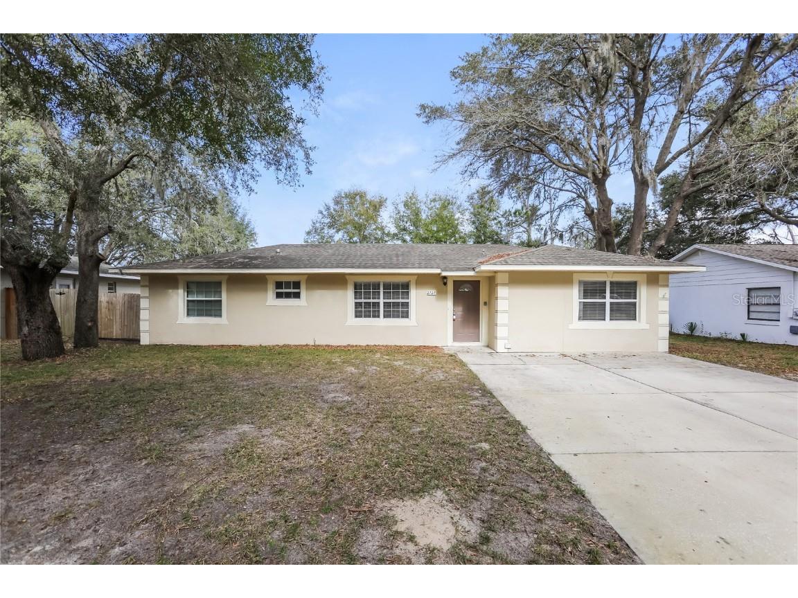 2727 N Dellwood Drive Eustis FL 32726 O6208169 image1