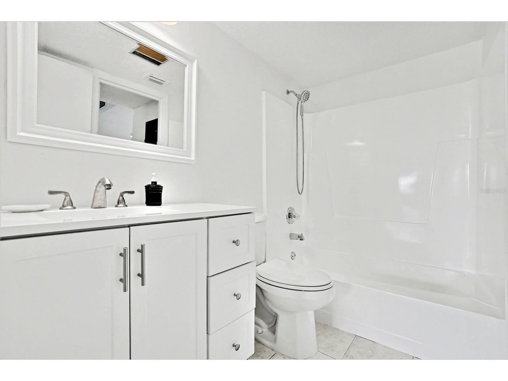 2727 N Wickham Road #202-11 Melbourne FL 32935 O6401088 image11
